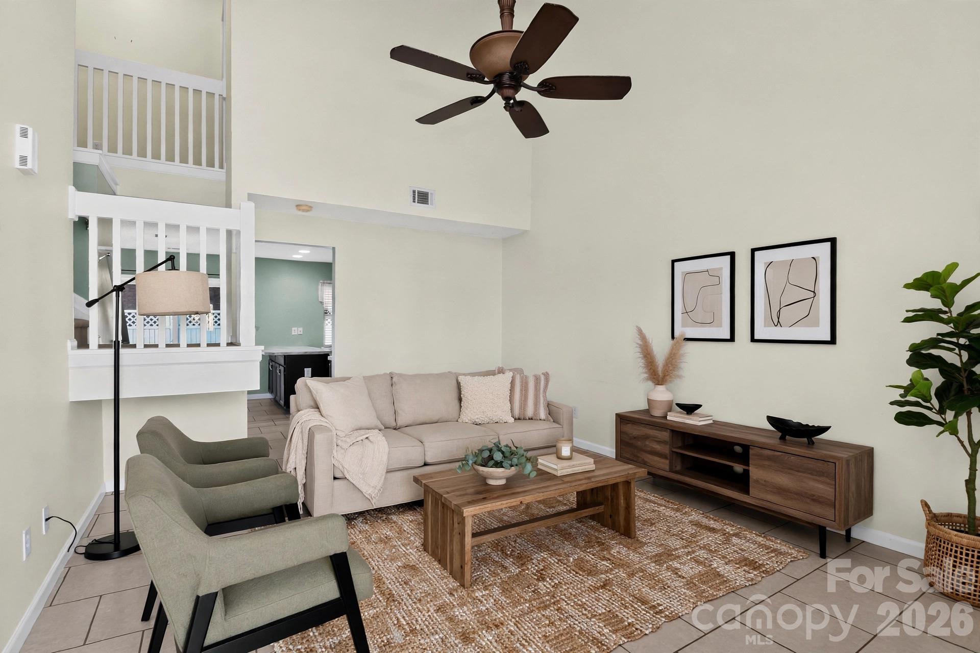 16931 Greenlawn Hills Court Property Photo 3