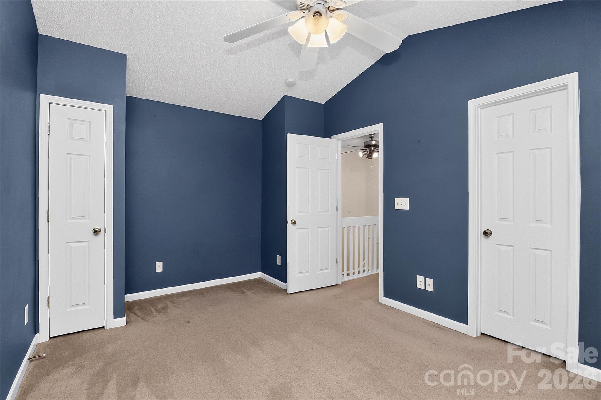 16931 Greenlawn Hills Court Property Photo 12