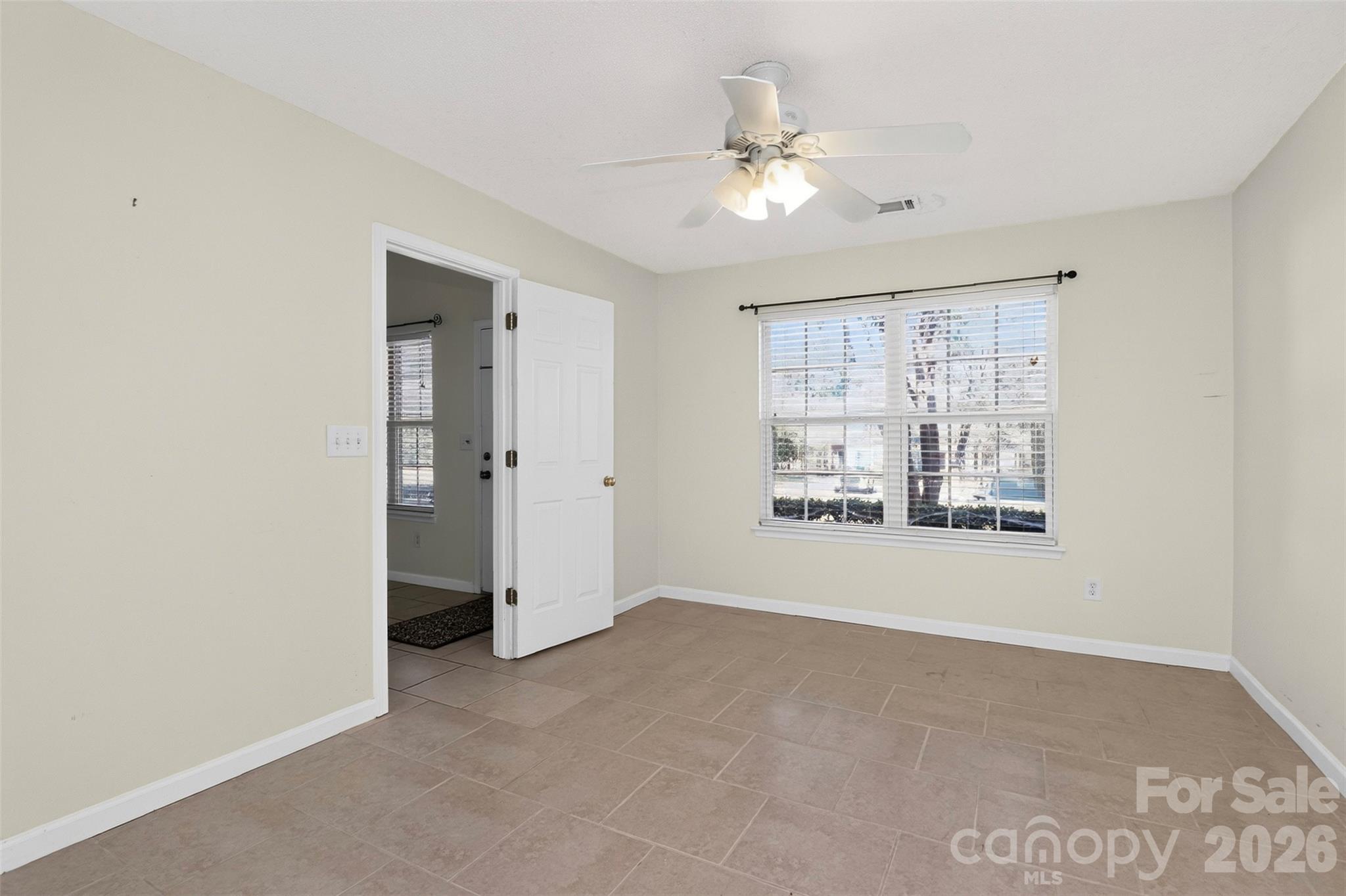 16931 Greenlawn Hills Court Property Photo 19