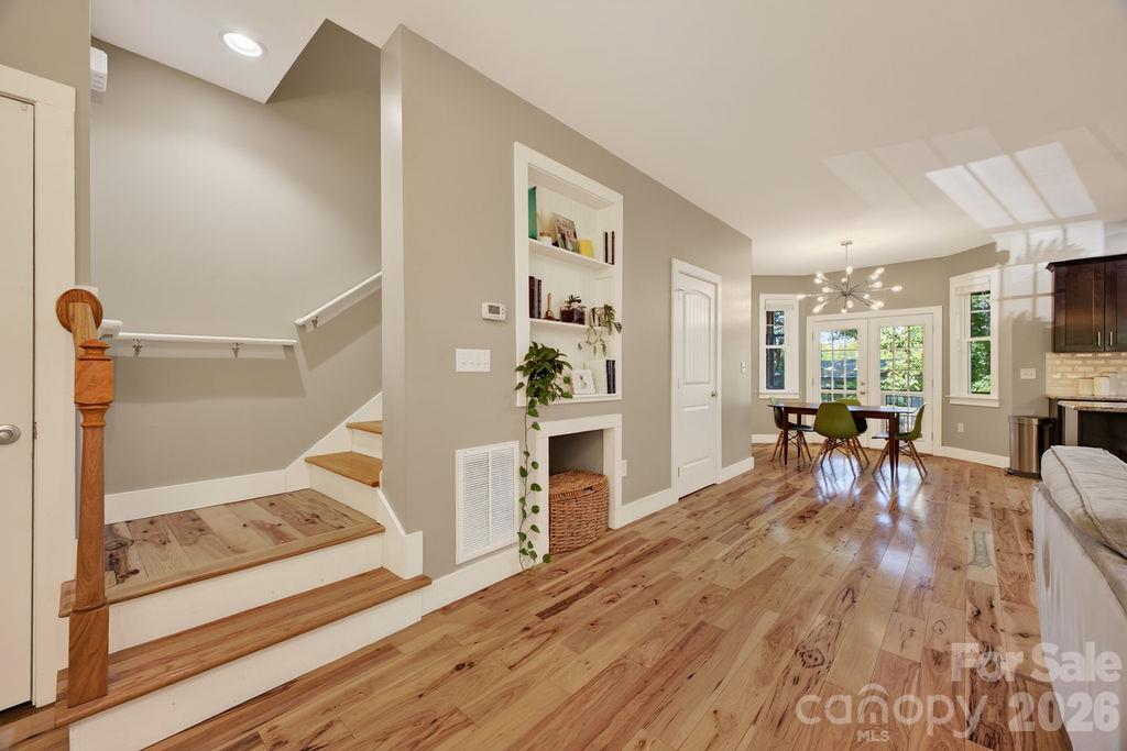 98 Langwell Avenue Property Photo 10