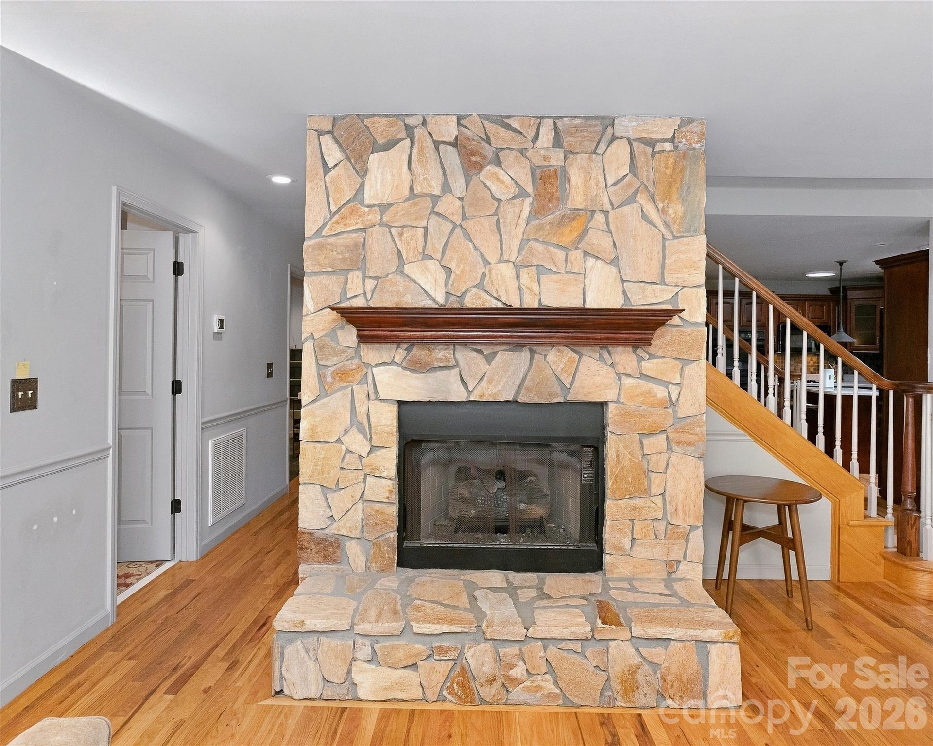 237 Woodys Drive Property Photo 11