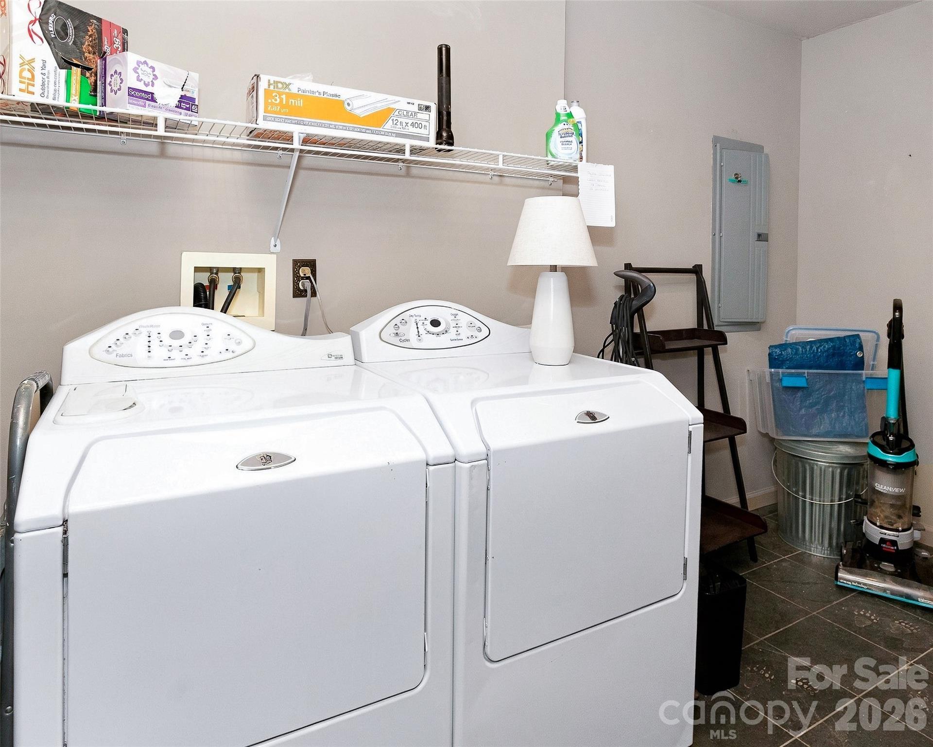 237 Woodys Drive Property Photo 14