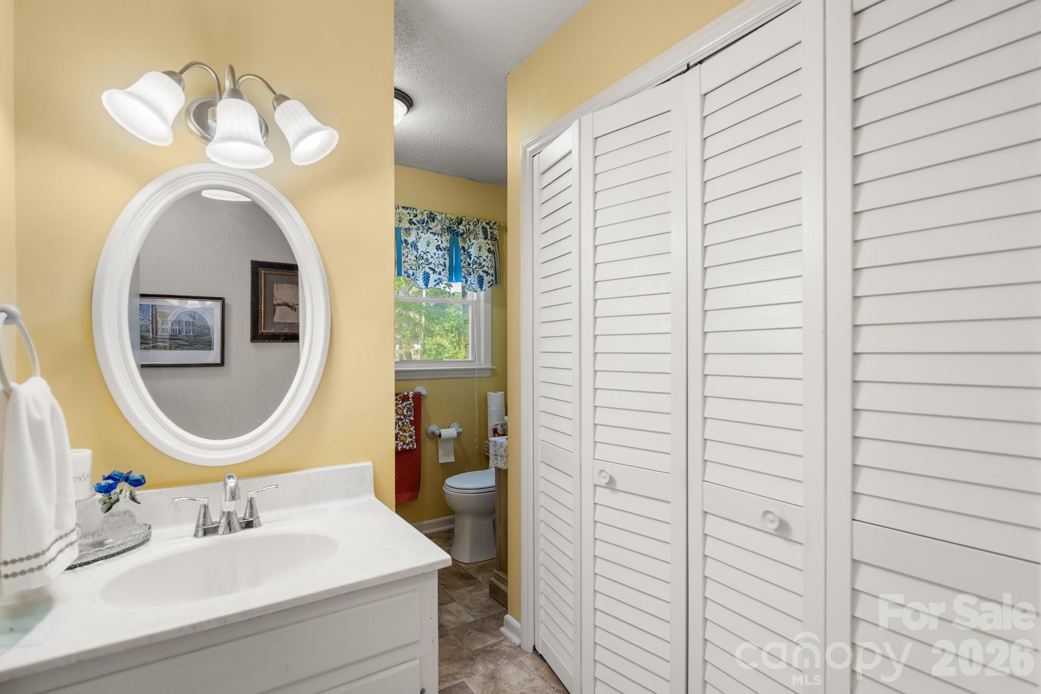 1312 Christopher Circle Property Photo 32