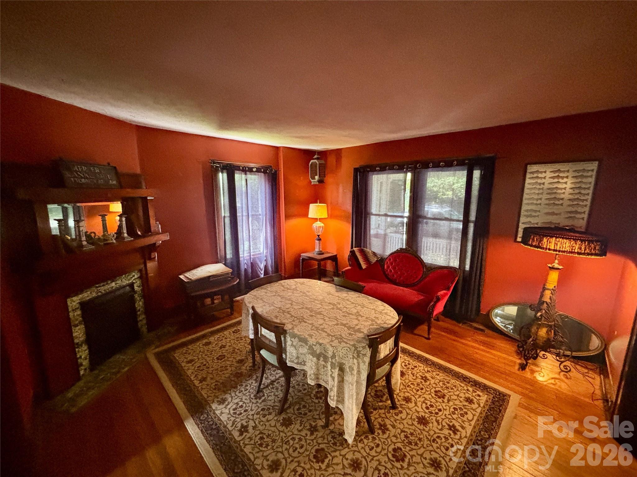 176 S French Broad Avenue Property Photo 7