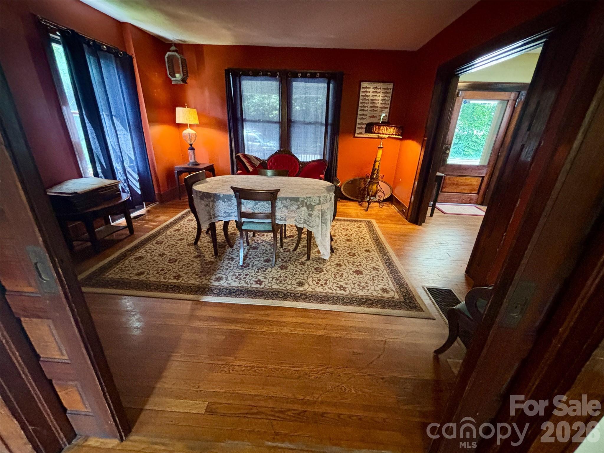 176 S French Broad Avenue Property Photo 10