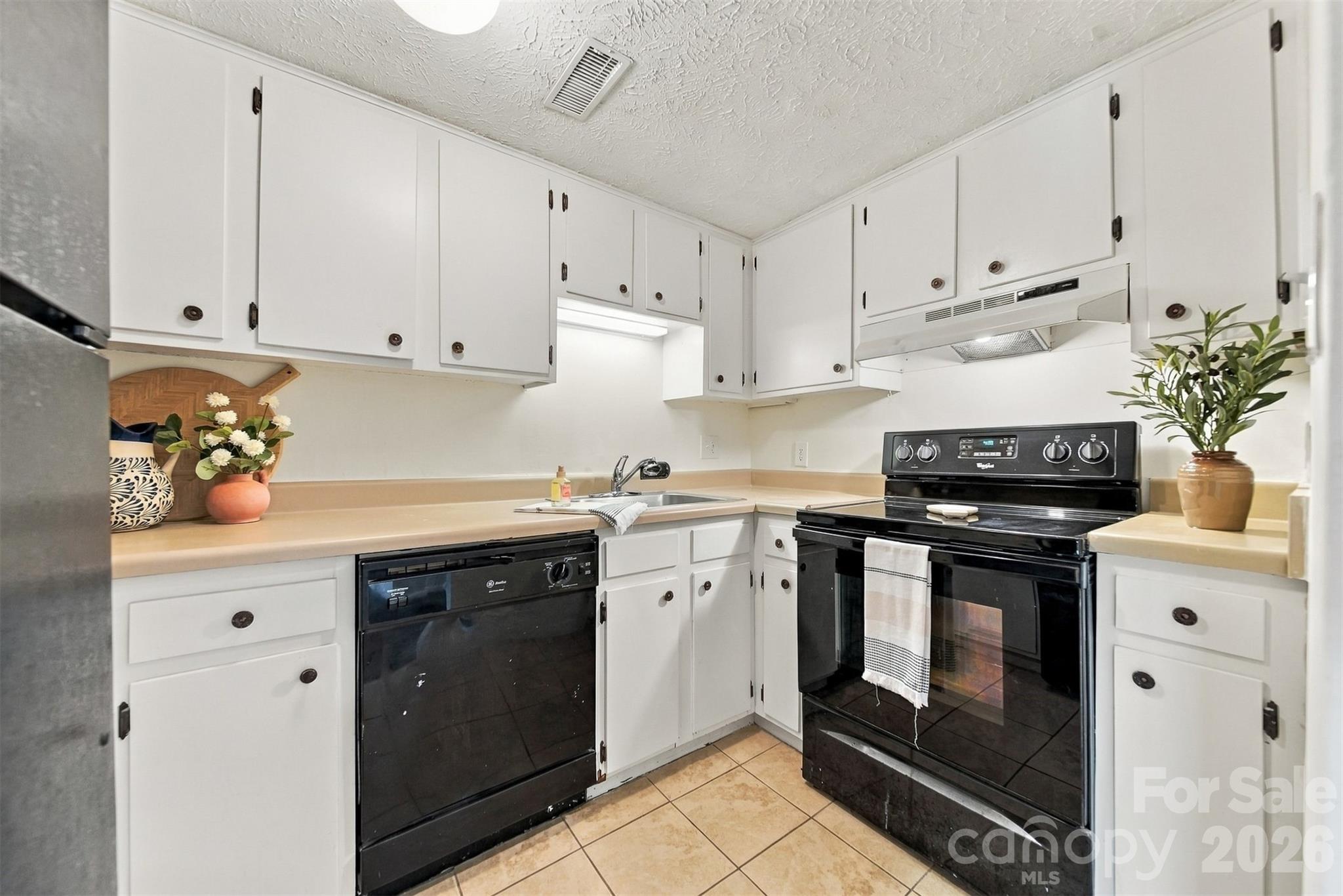 1050 21st Avenue 50 Property Photo 8