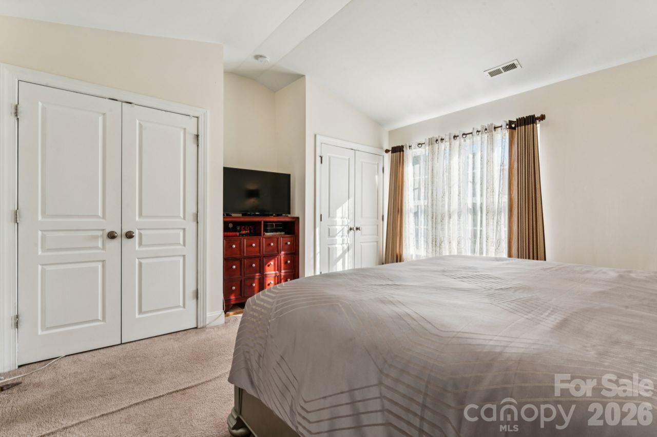 248 Halton Crossing Drive Property Photo 23