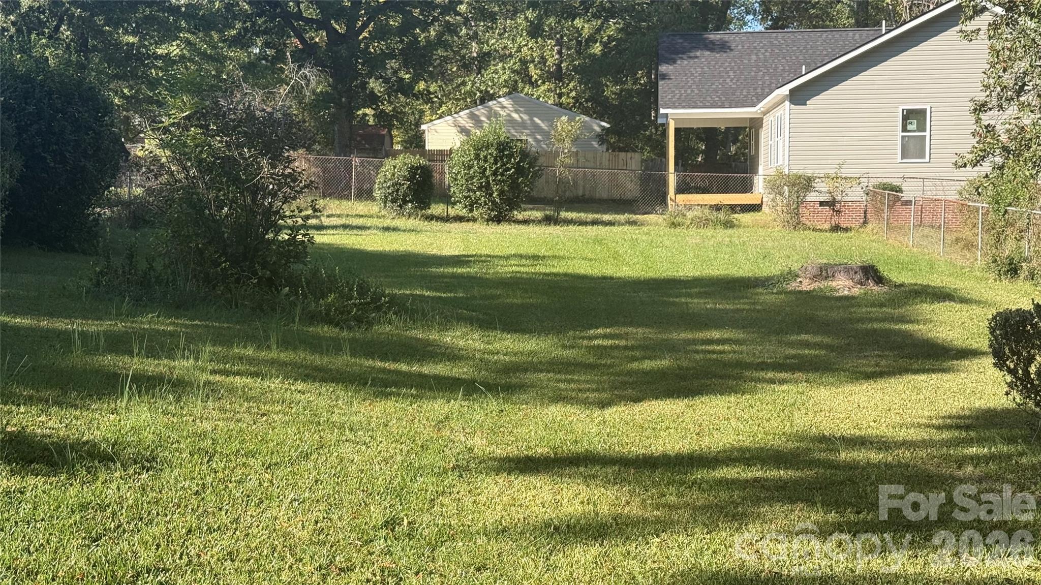 928 Beaumont Avenue Property Photo 21