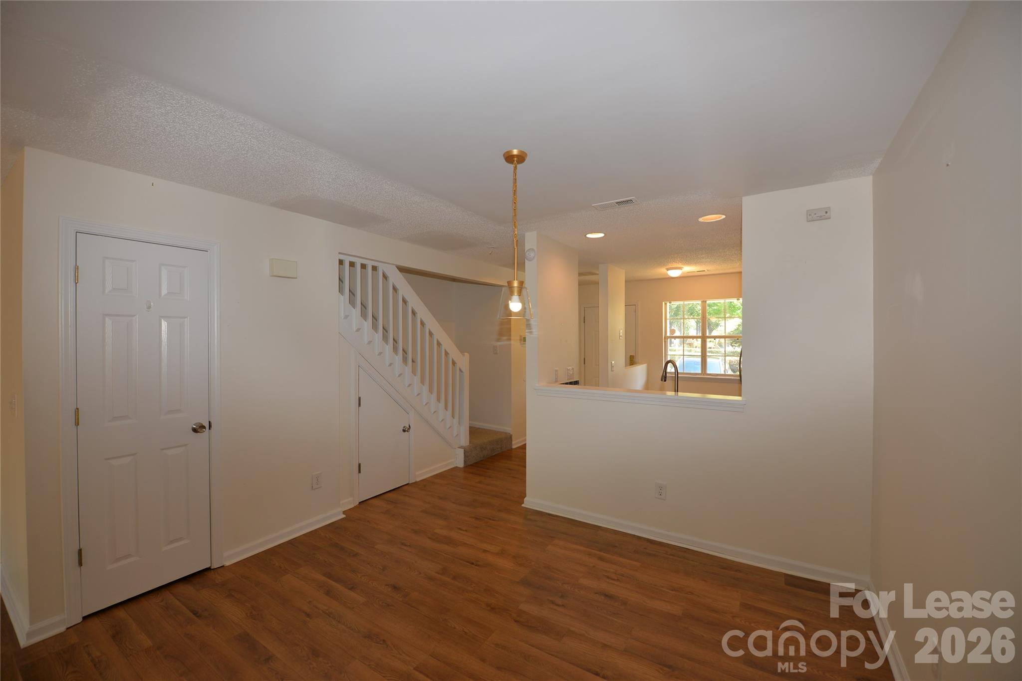 5611 Prescott Court Property Photo 7