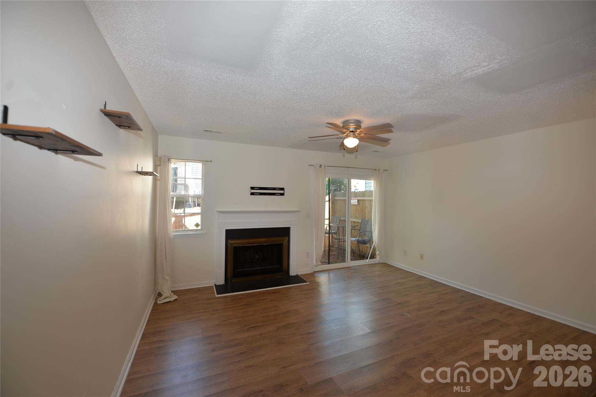 5611 Prescott Court Property Photo 8