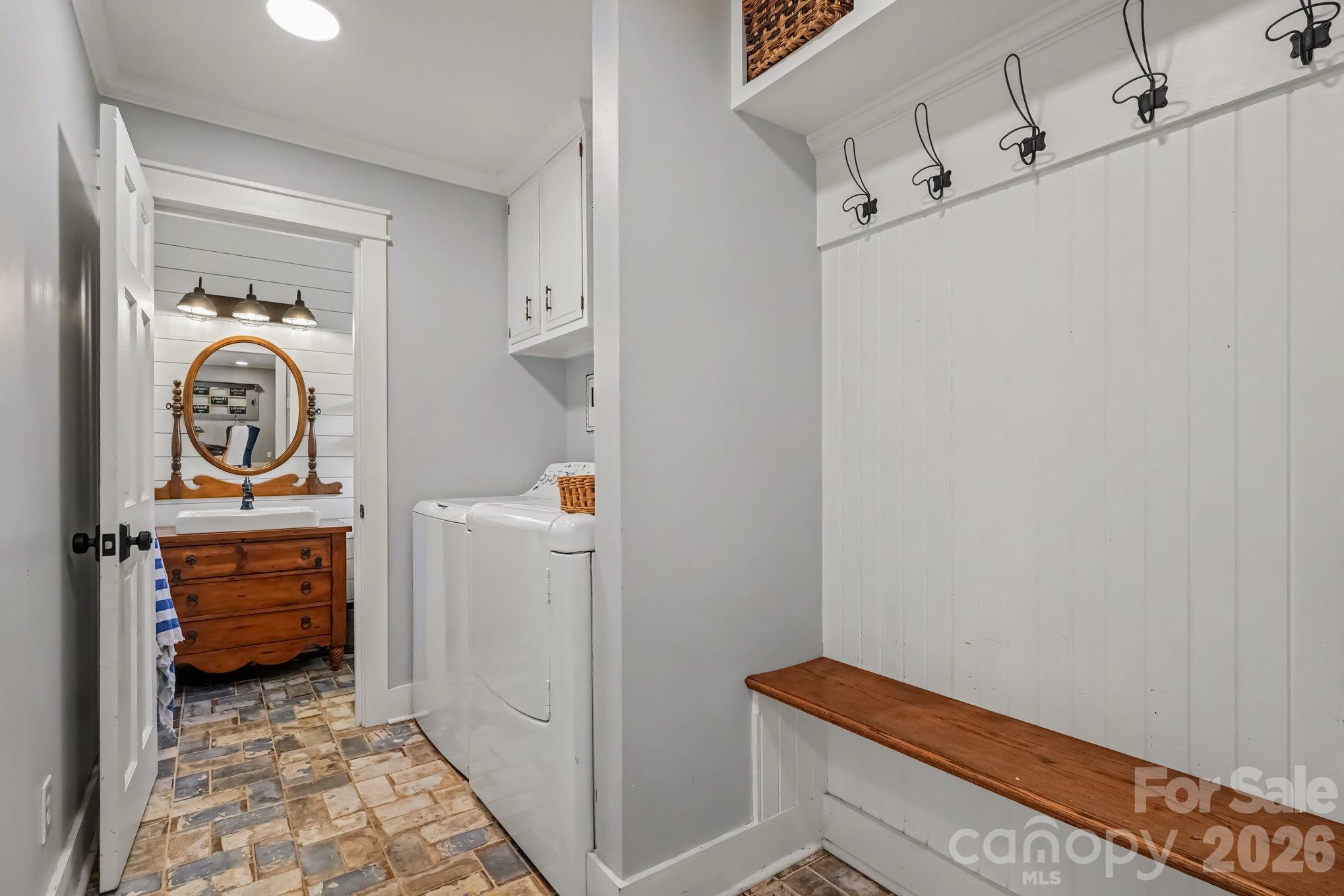 1170 Old Salem Road Property Photo 17
