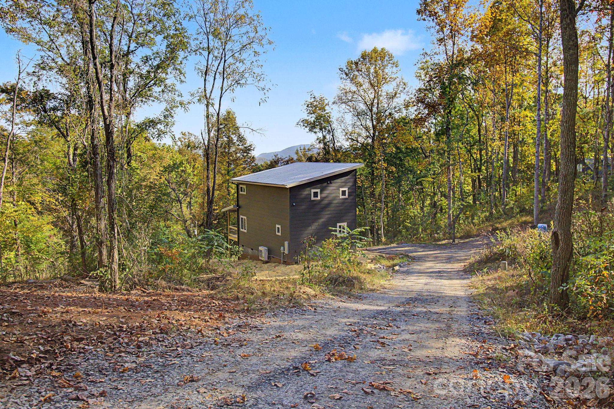 84 Skip Stone Road Property Photo 9