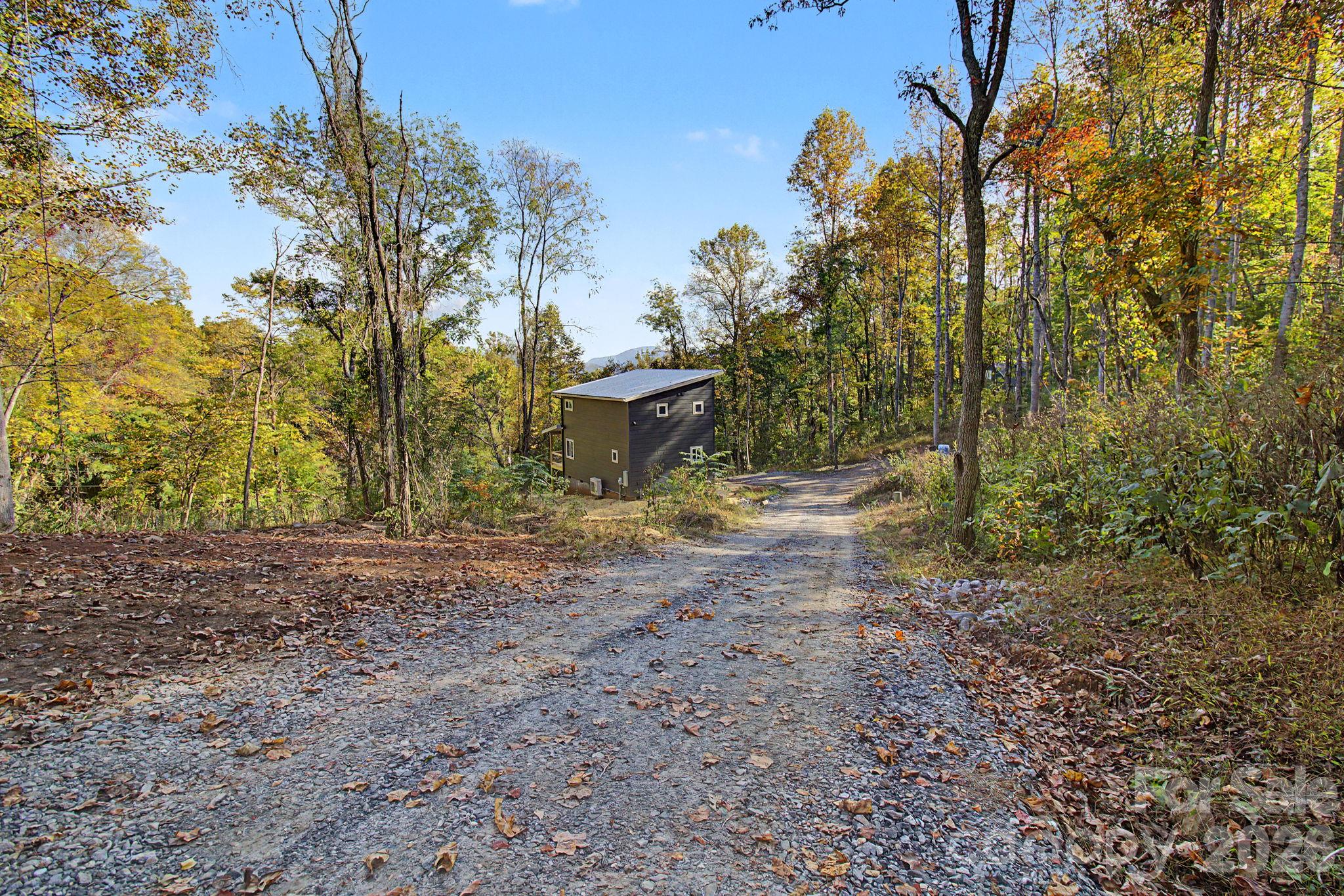 84 Skip Stone Road Property Photo 10