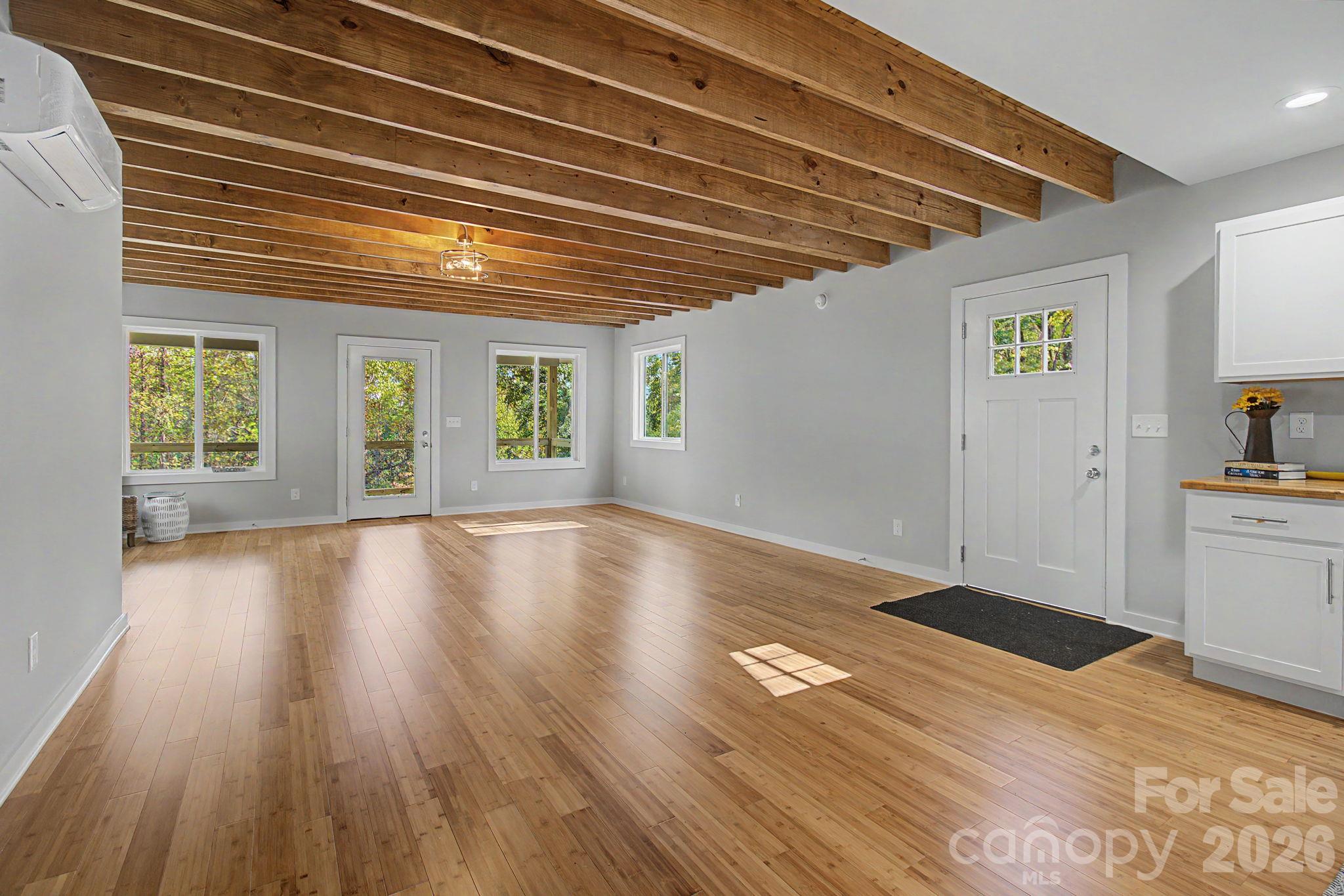 84 Skip Stone Road Property Photo 11