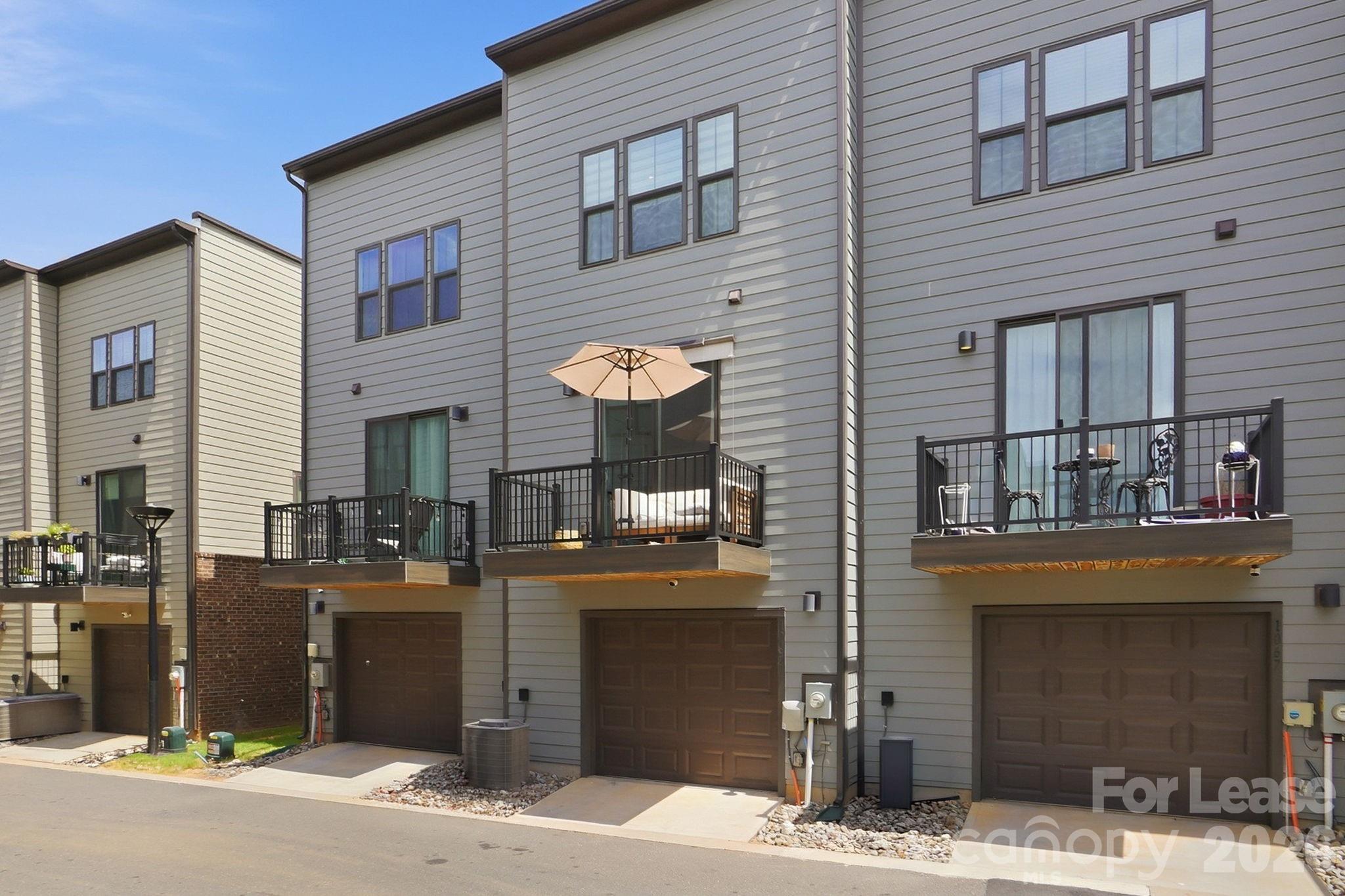 1063 Simcoe Lane Property Photo 38