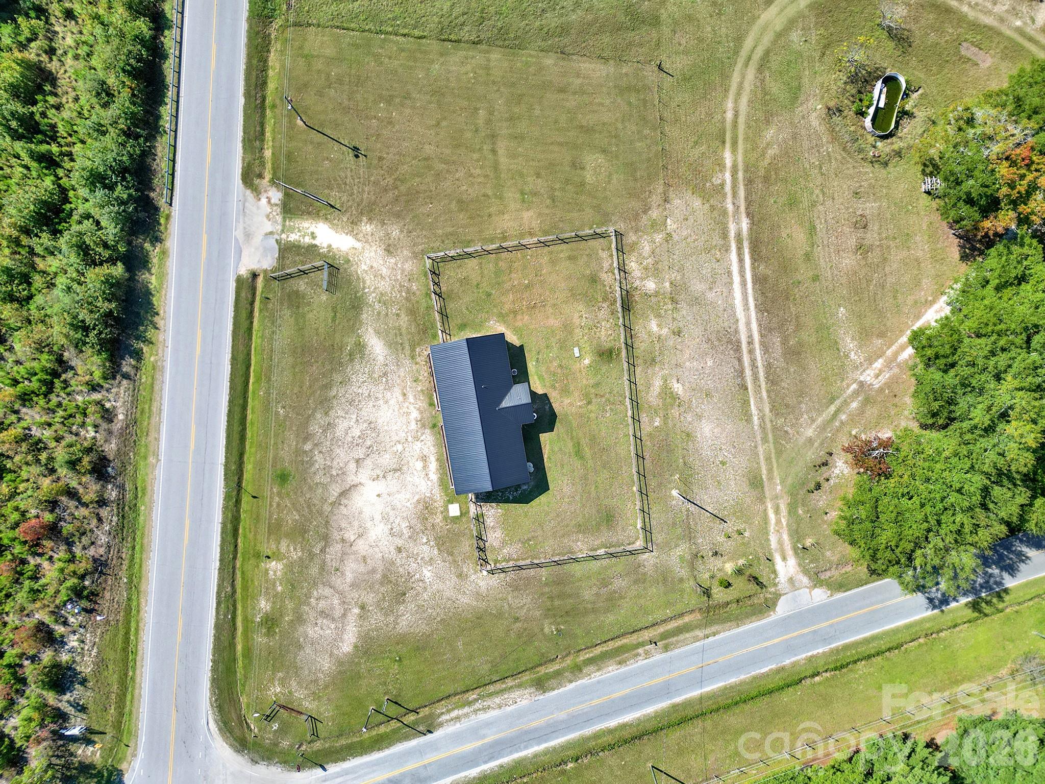 7984 Taxahaw Road Property Photo 6