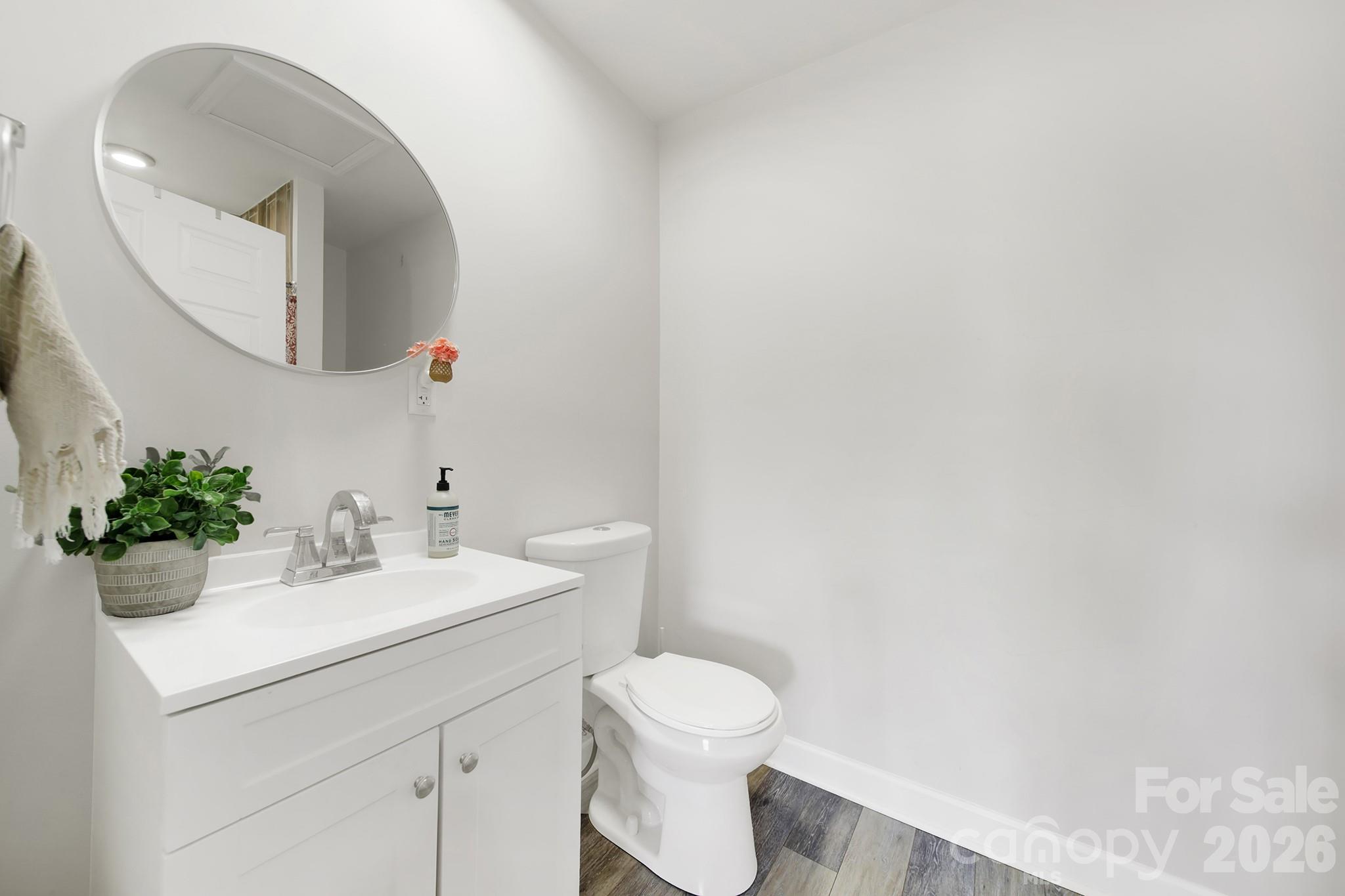 7984 Taxahaw Road Property Photo 16