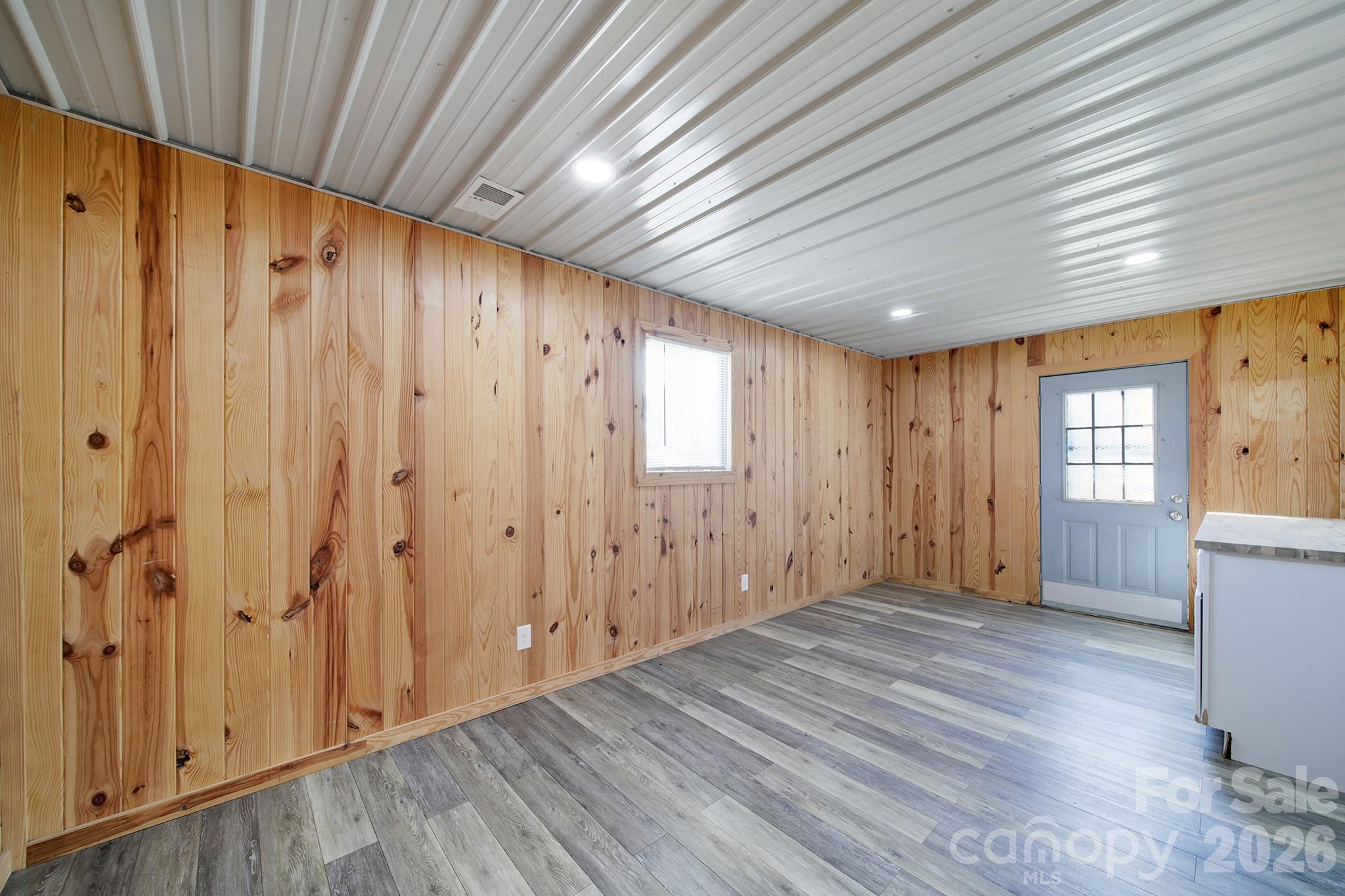 7984 Taxahaw Road Property Photo 22