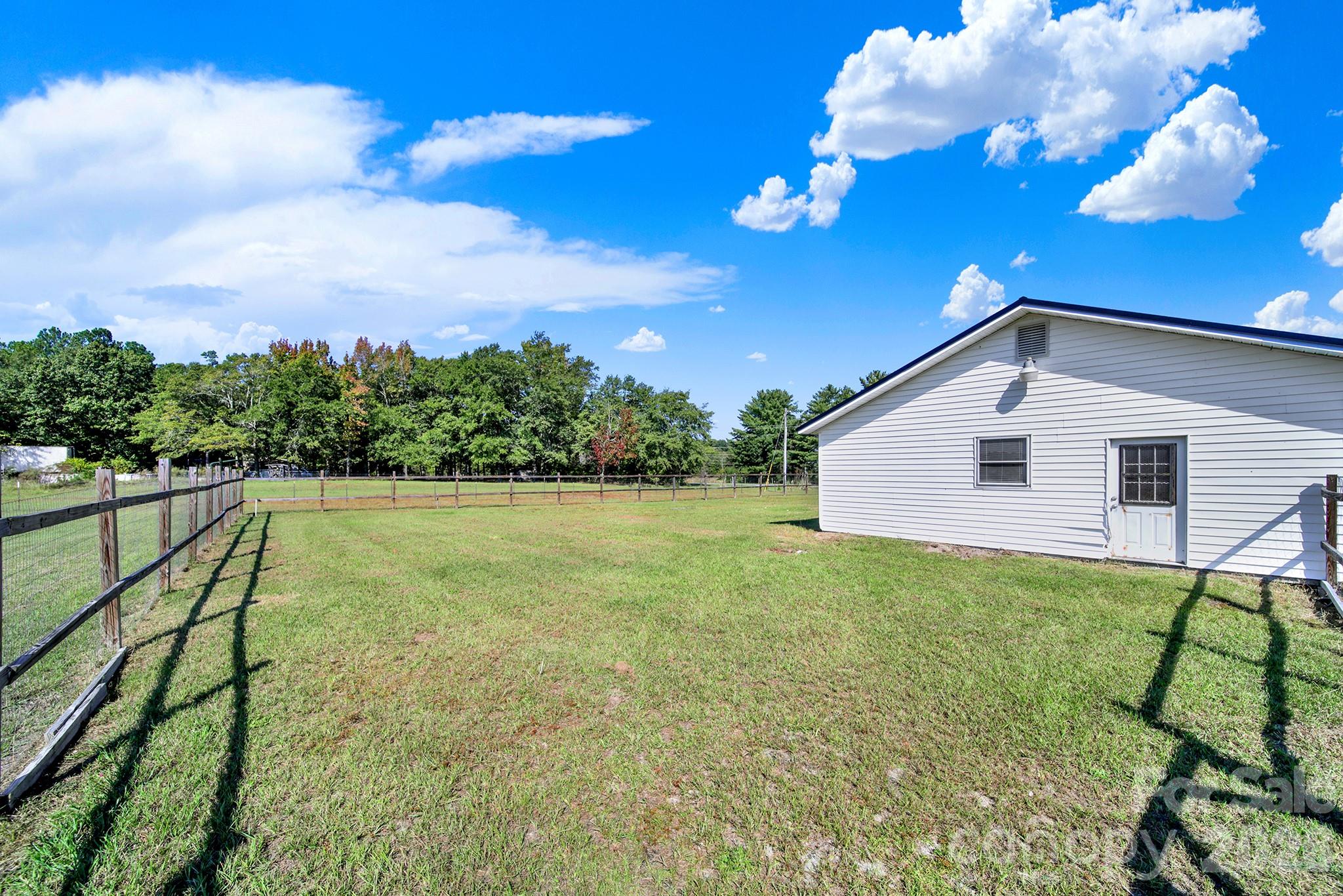 7984 Taxahaw Road Property Photo 24