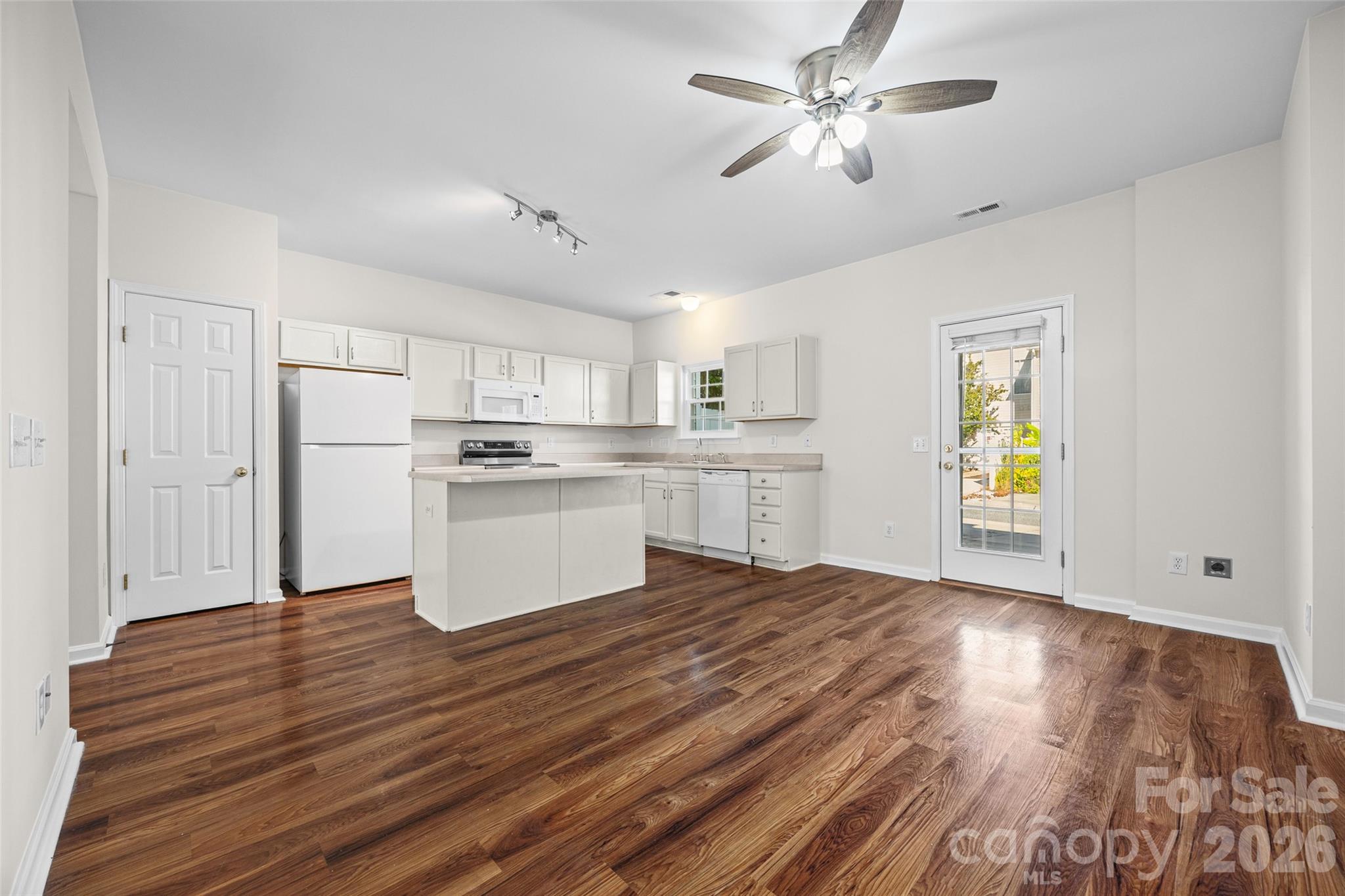 849 Dillard Road Property Photo 7