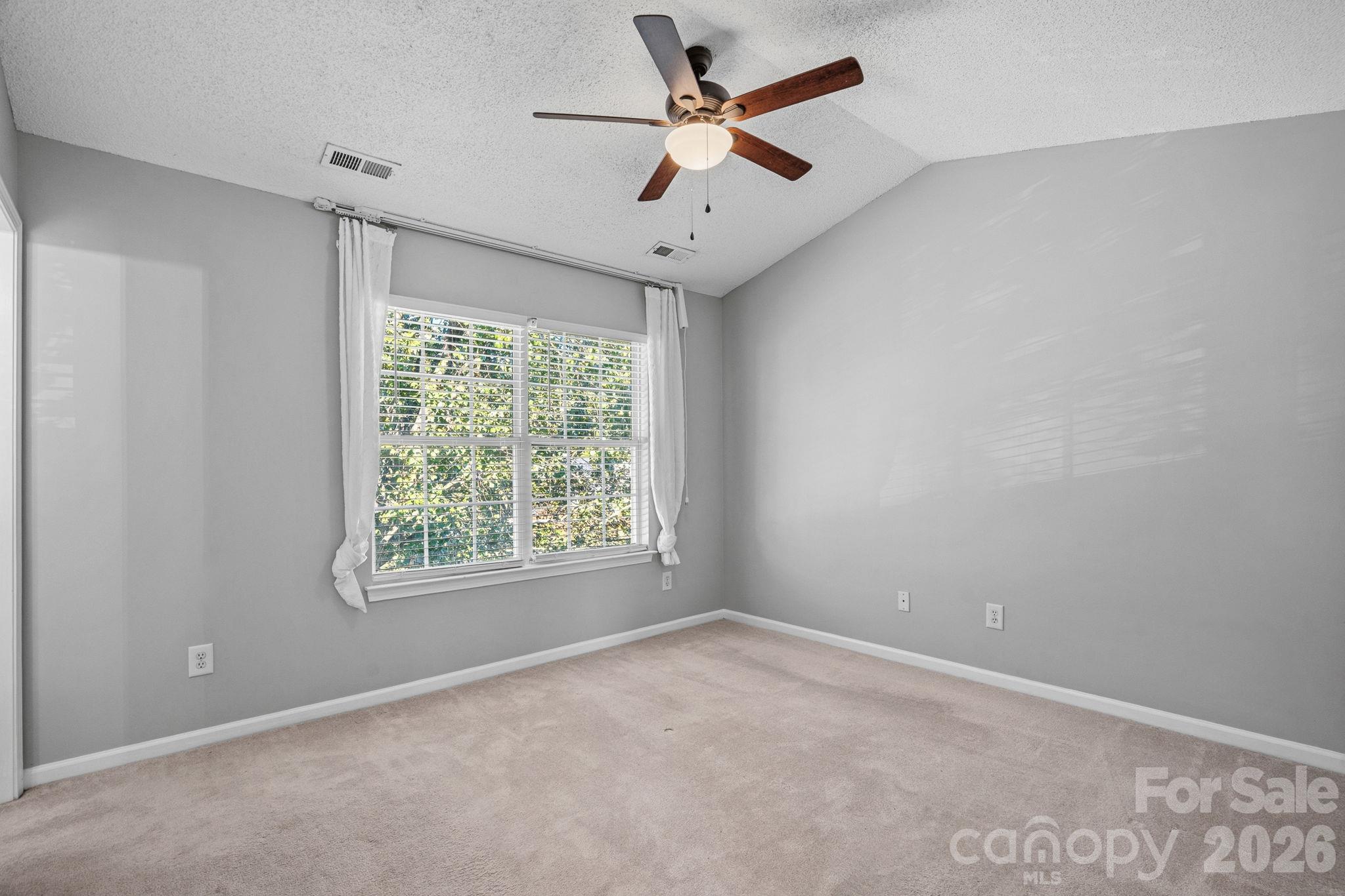 130 Camforth Drive Property Photo 18