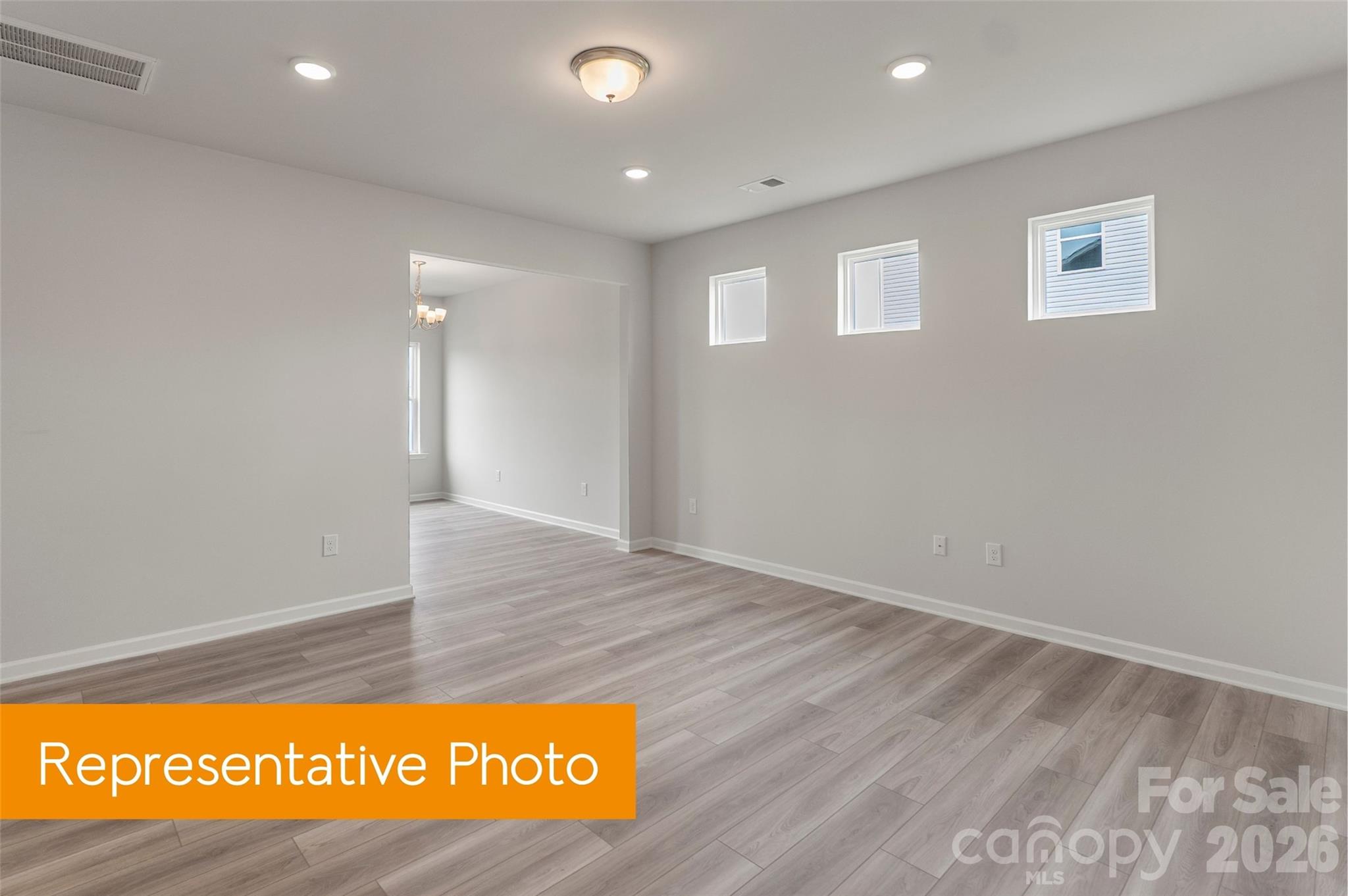 5410 Starfall Way Property Photo 4