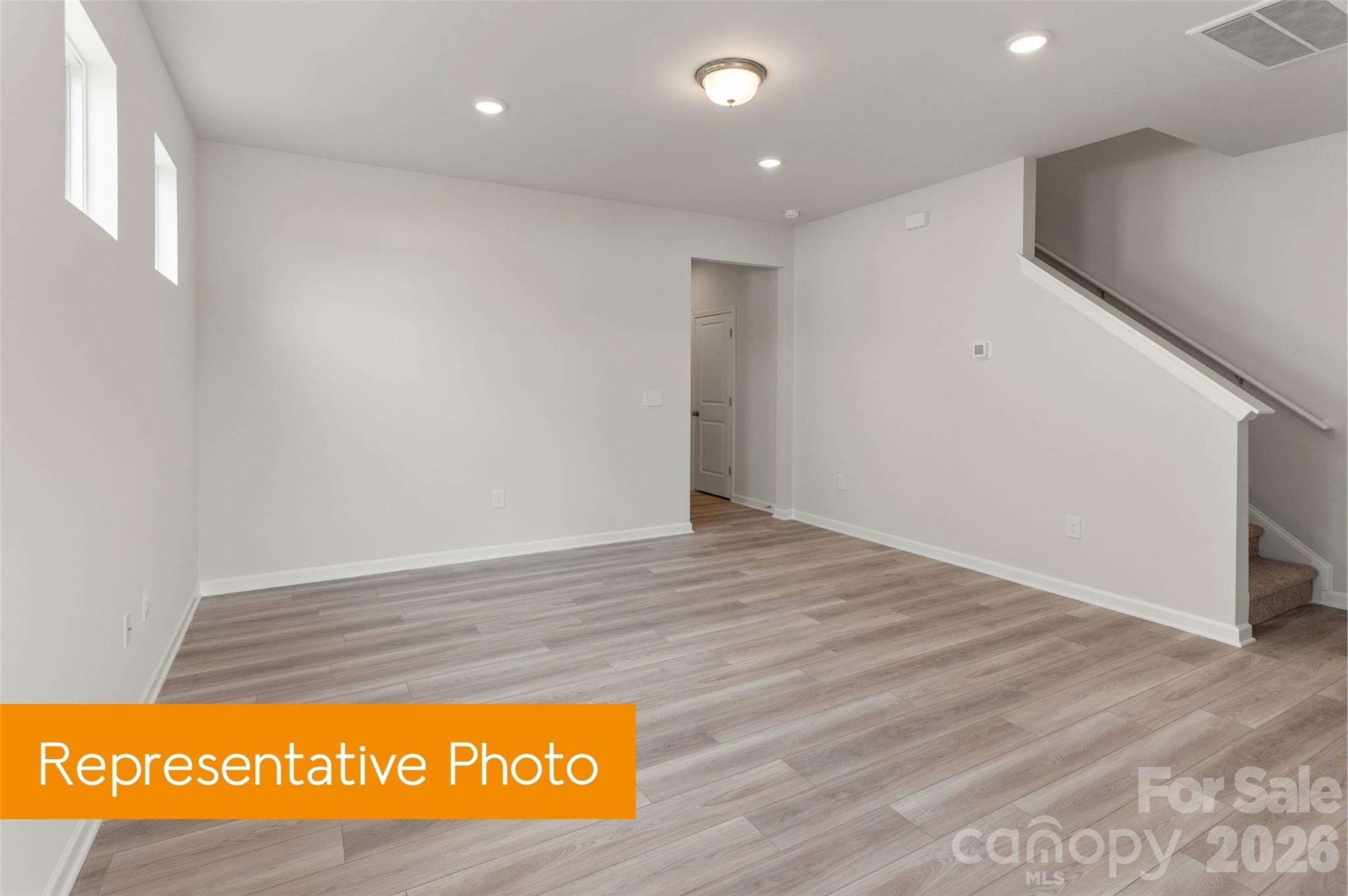 5410 Starfall Way Property Photo 6