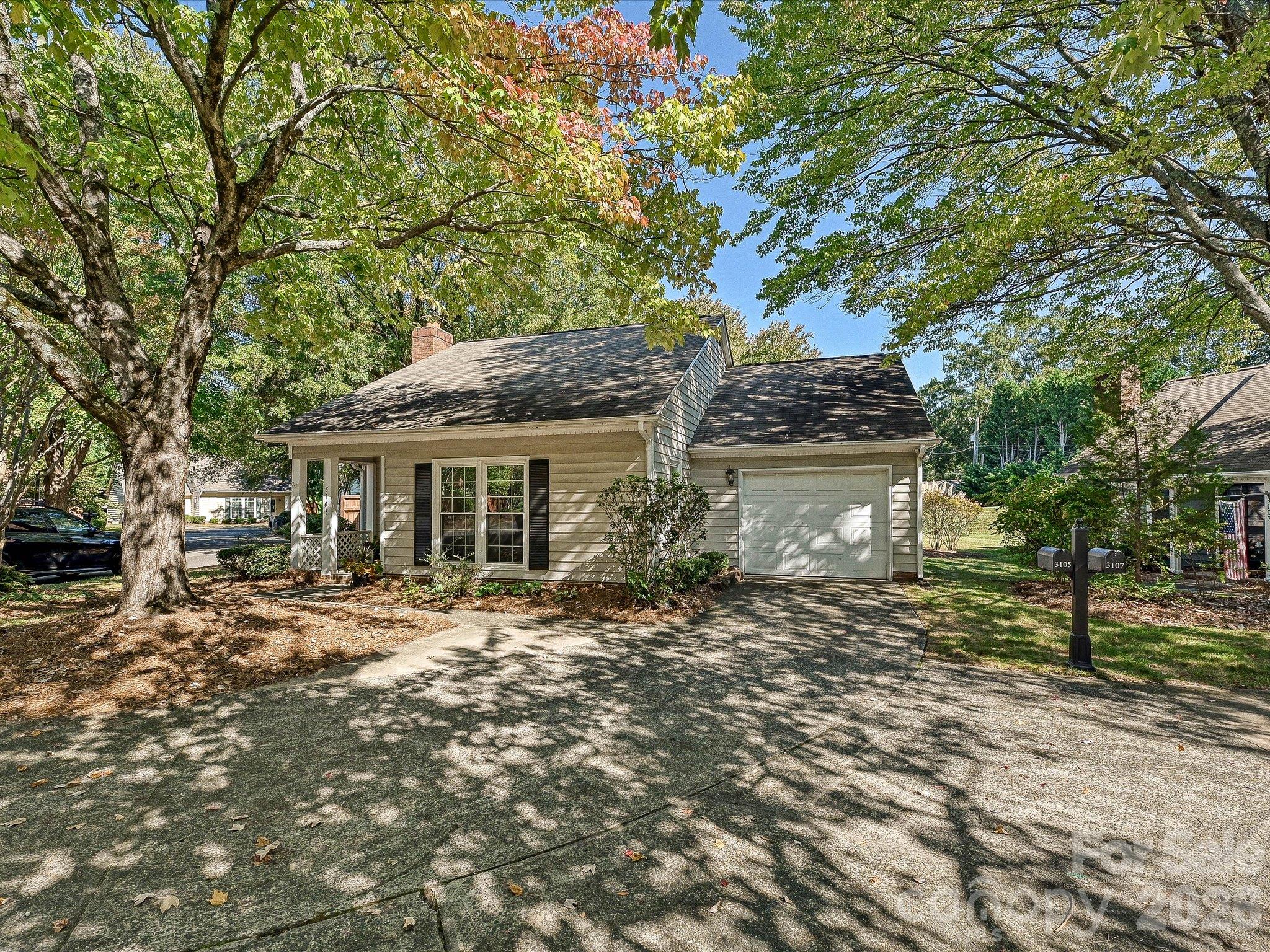 3105 Stone Orchard Place Property Photo 2