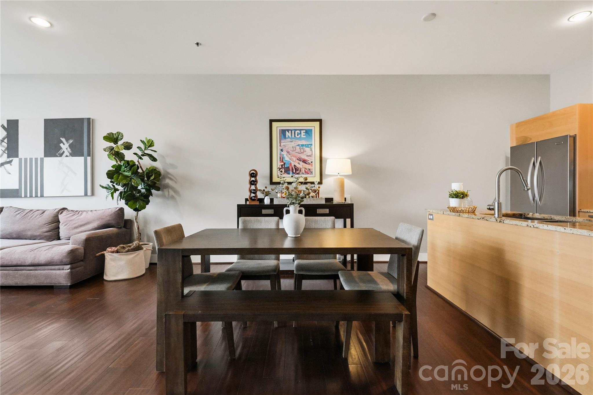 1100 Metropolitan Avenue 205 Property Photo 6