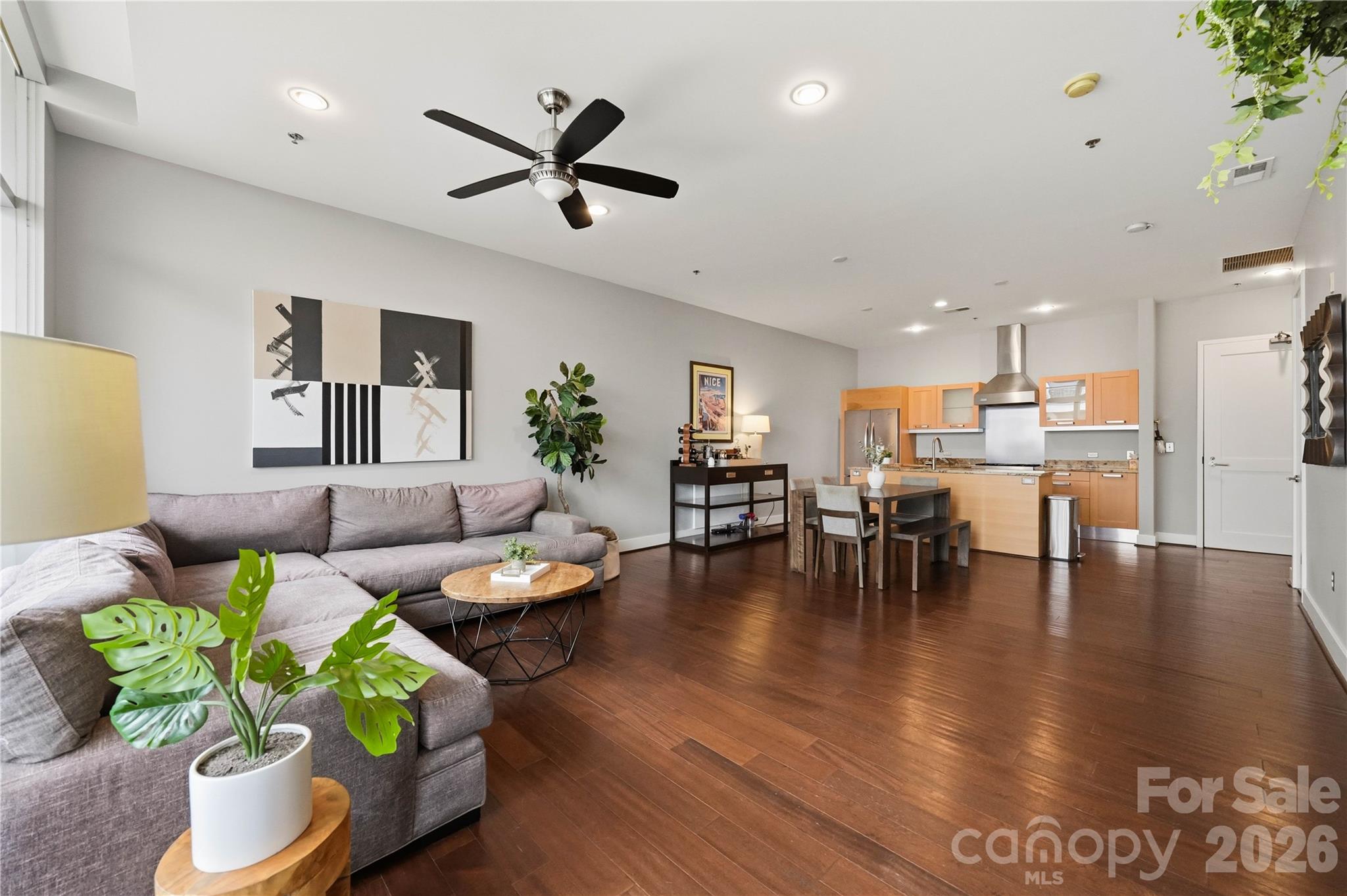1100 Metropolitan Avenue 205 Property Photo 11
