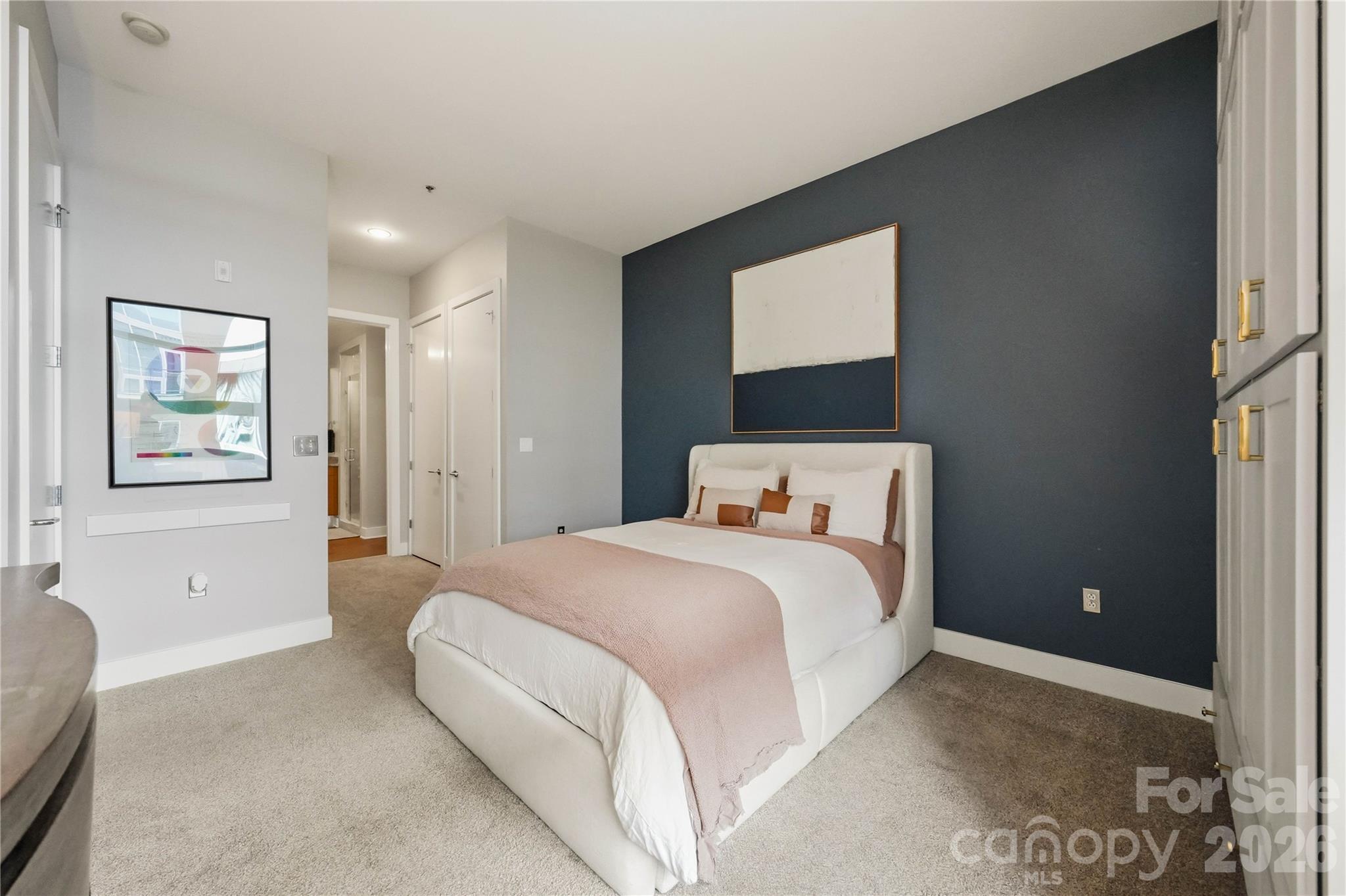 1100 Metropolitan Avenue 205 Property Photo 19