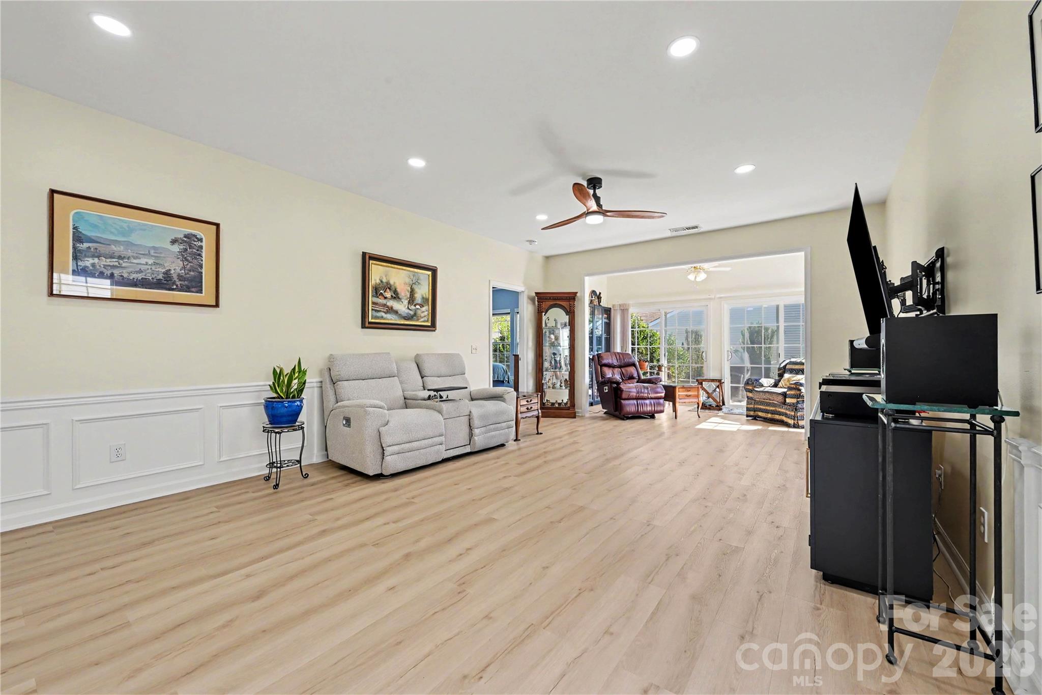 3054 Azalea Drive Property Photo 20