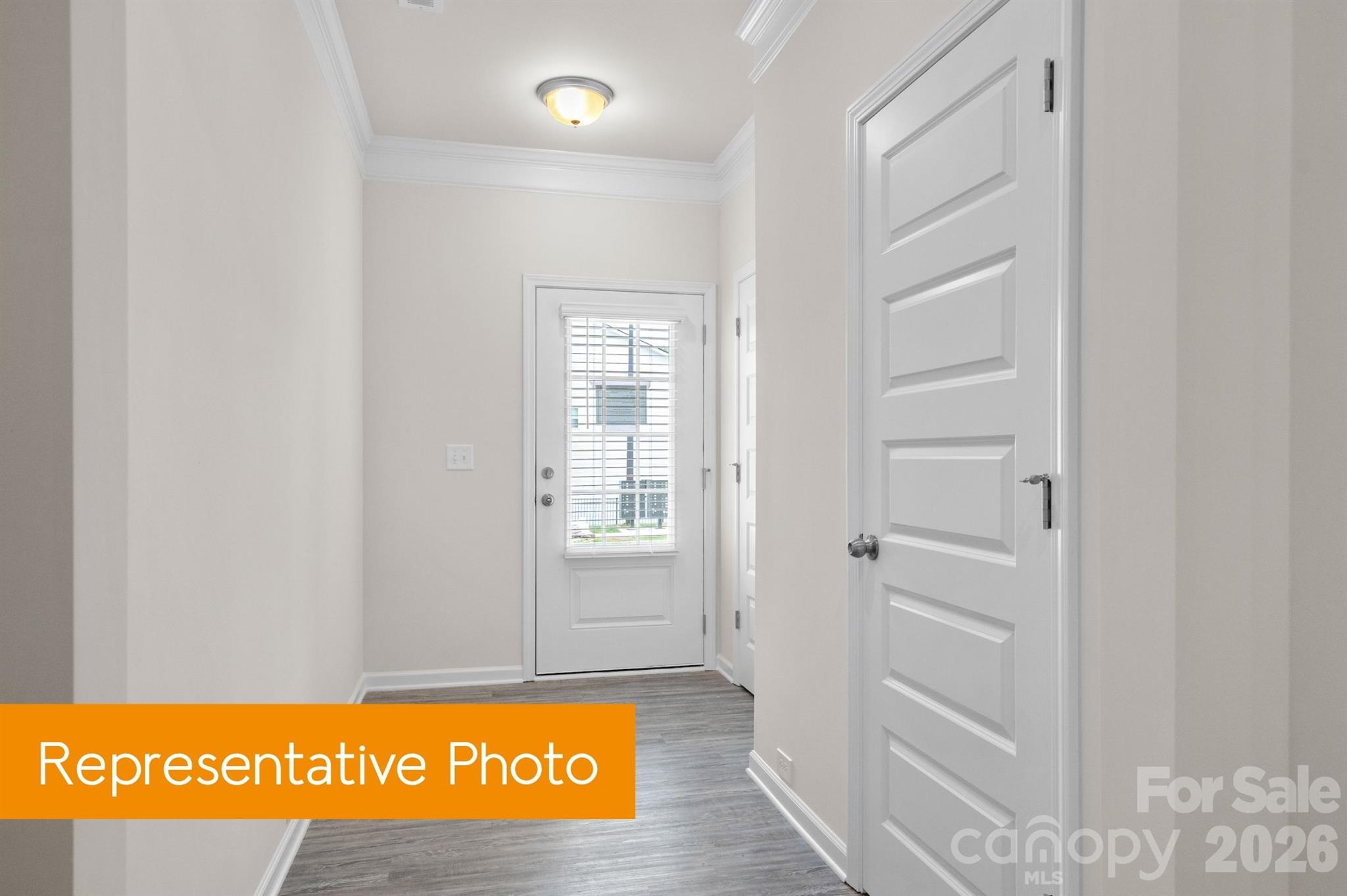 5406 Starfall Way Property Photo 3