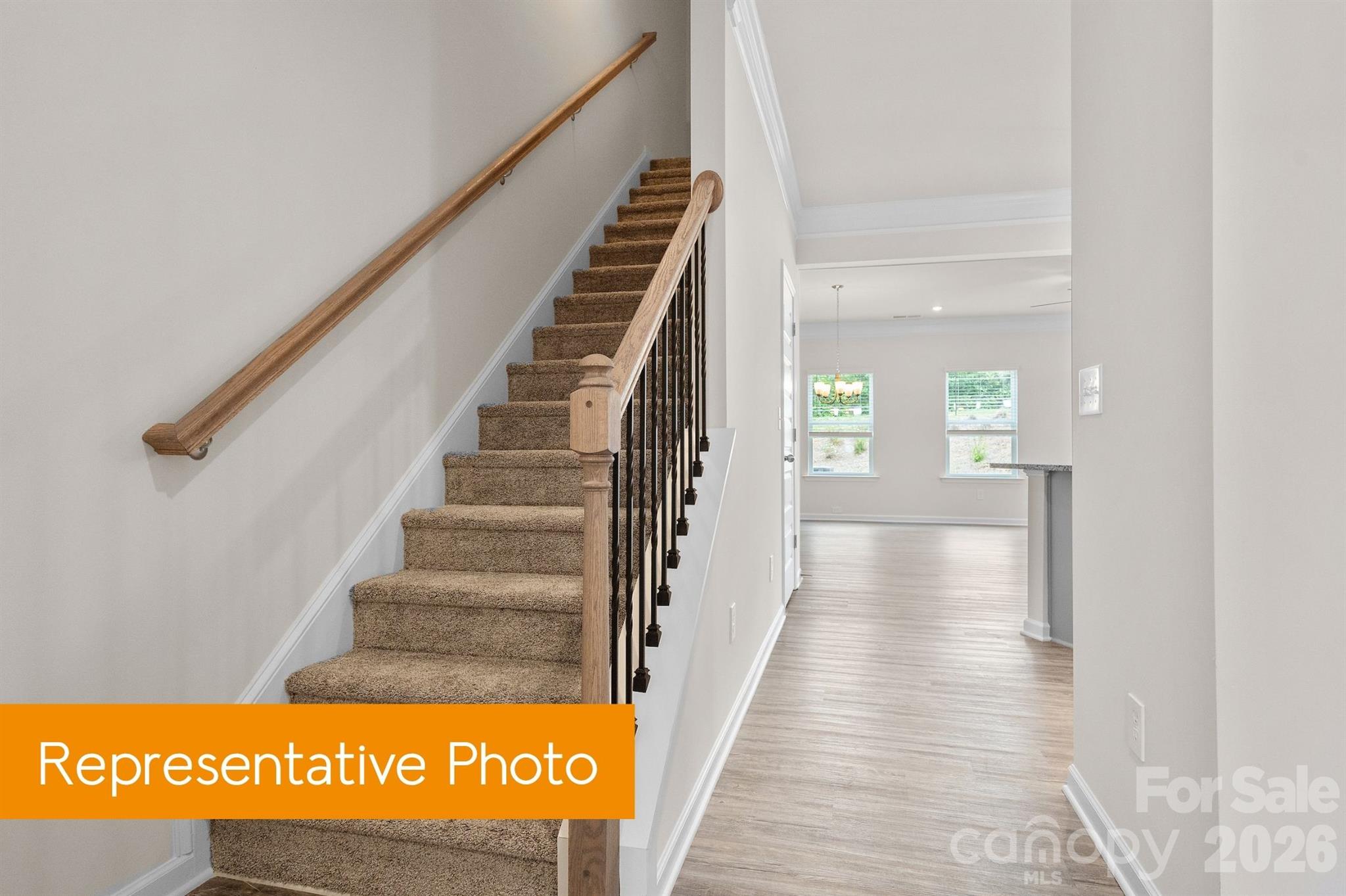 5406 Starfall Way Property Photo 4