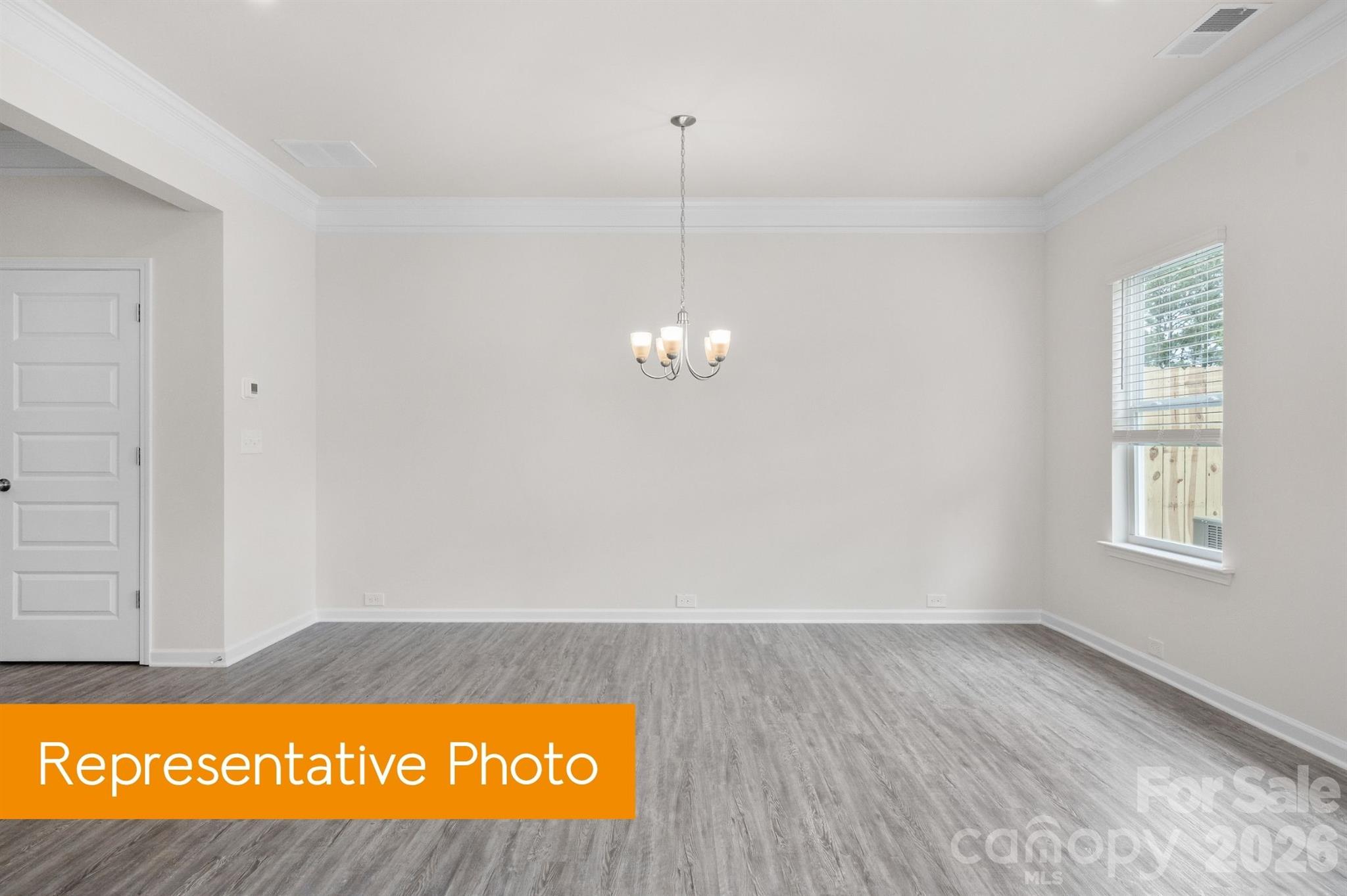 5406 Starfall Way Property Photo 8