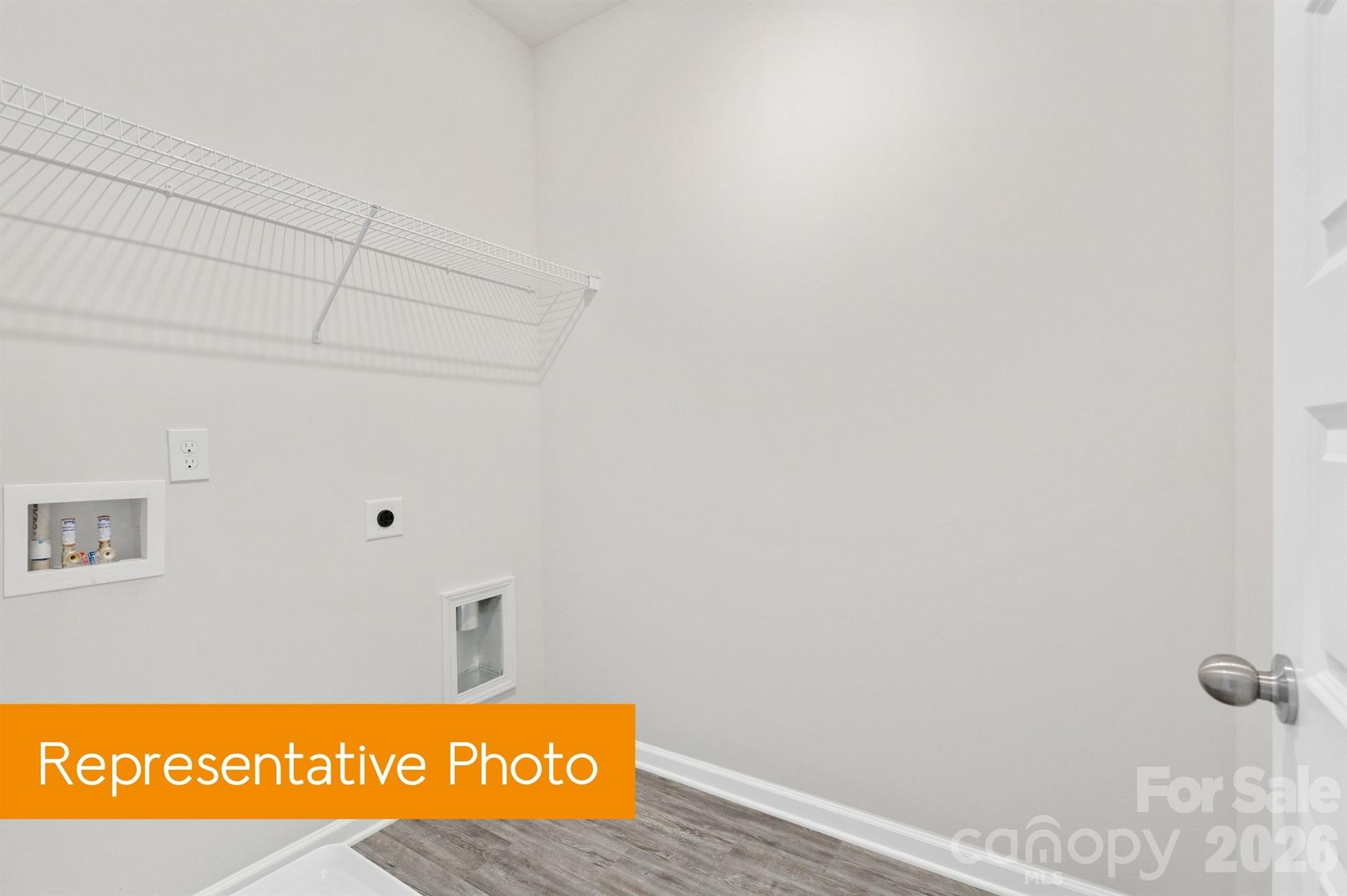 5406 Starfall Way Property Photo 19