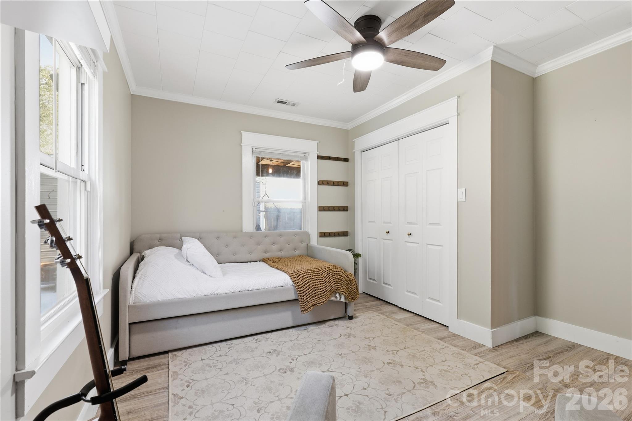 1825 Mollys Backbone Road Property Photo 14