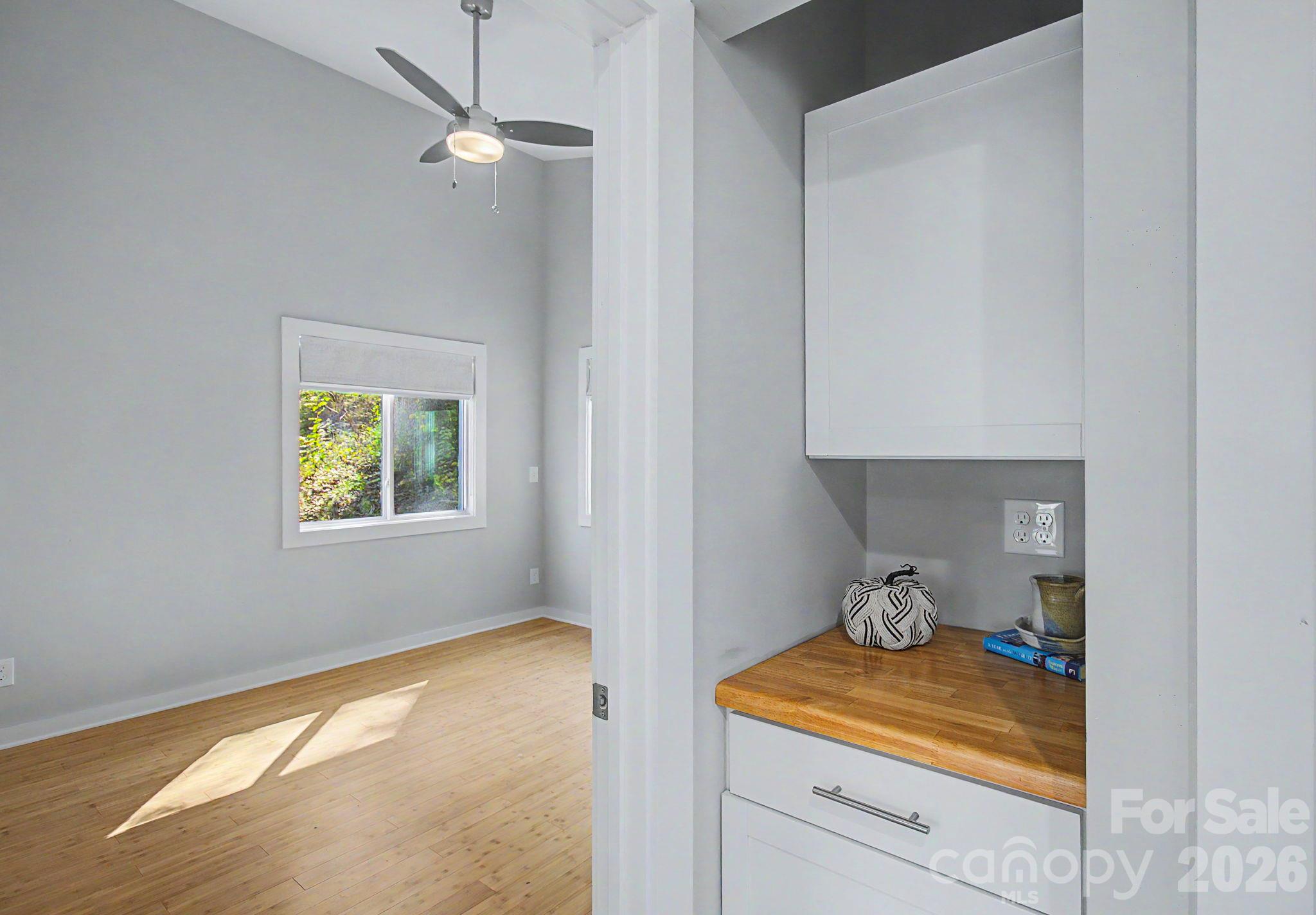 105 Escape Drive Property Photo 18