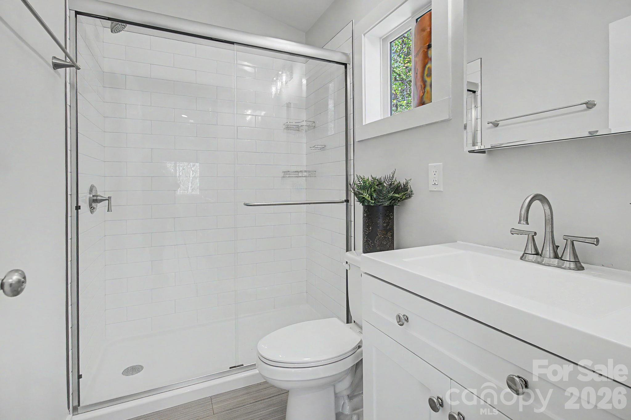 105 Escape Drive Property Photo 25