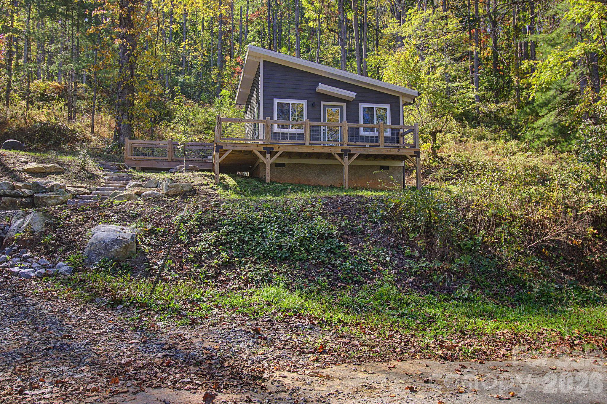 105 Escape Drive Property Photo 39