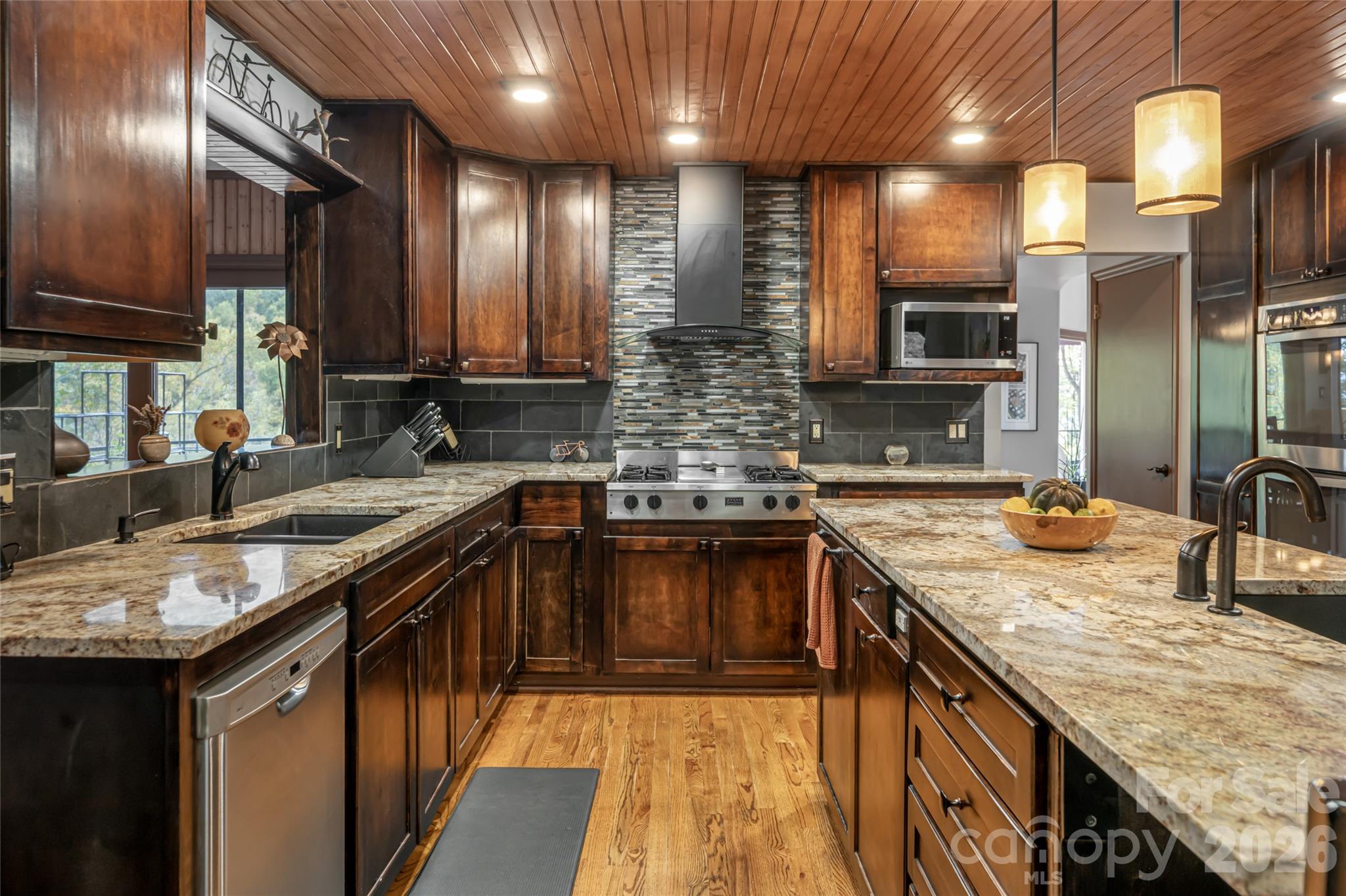 364 Lynn Cove Road Property Photo 17