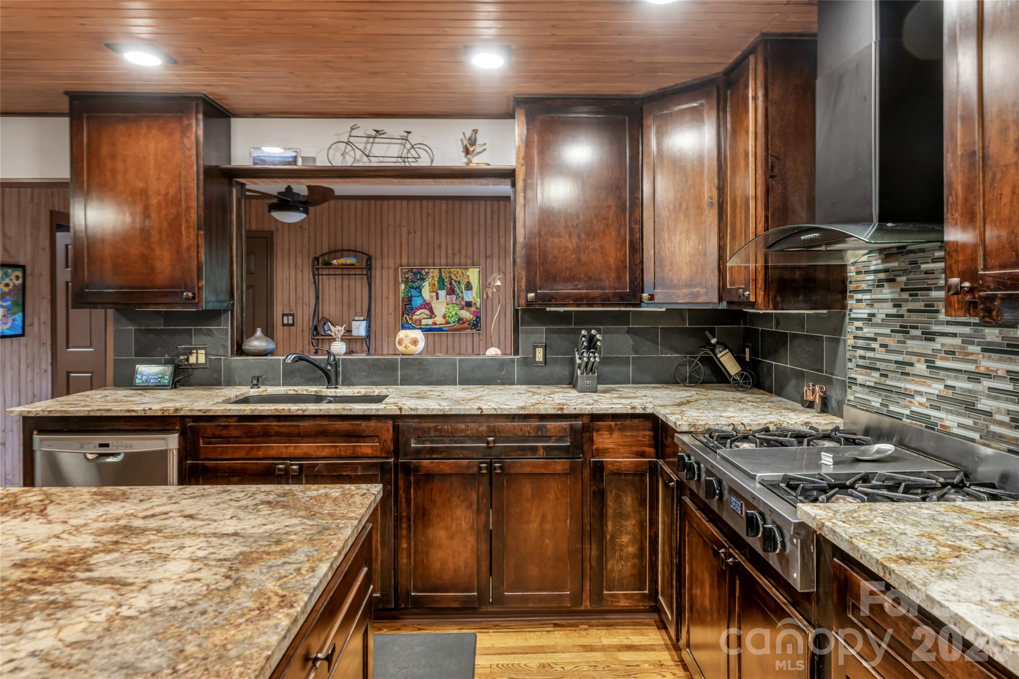 364 Lynn Cove Road Property Photo 20