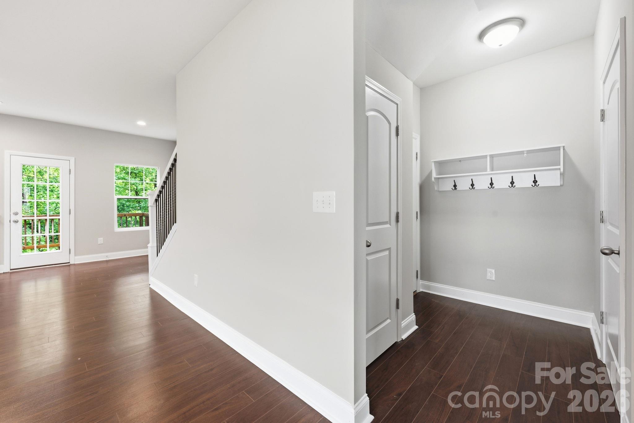 8207 Dumphries Drive Property Photo 15