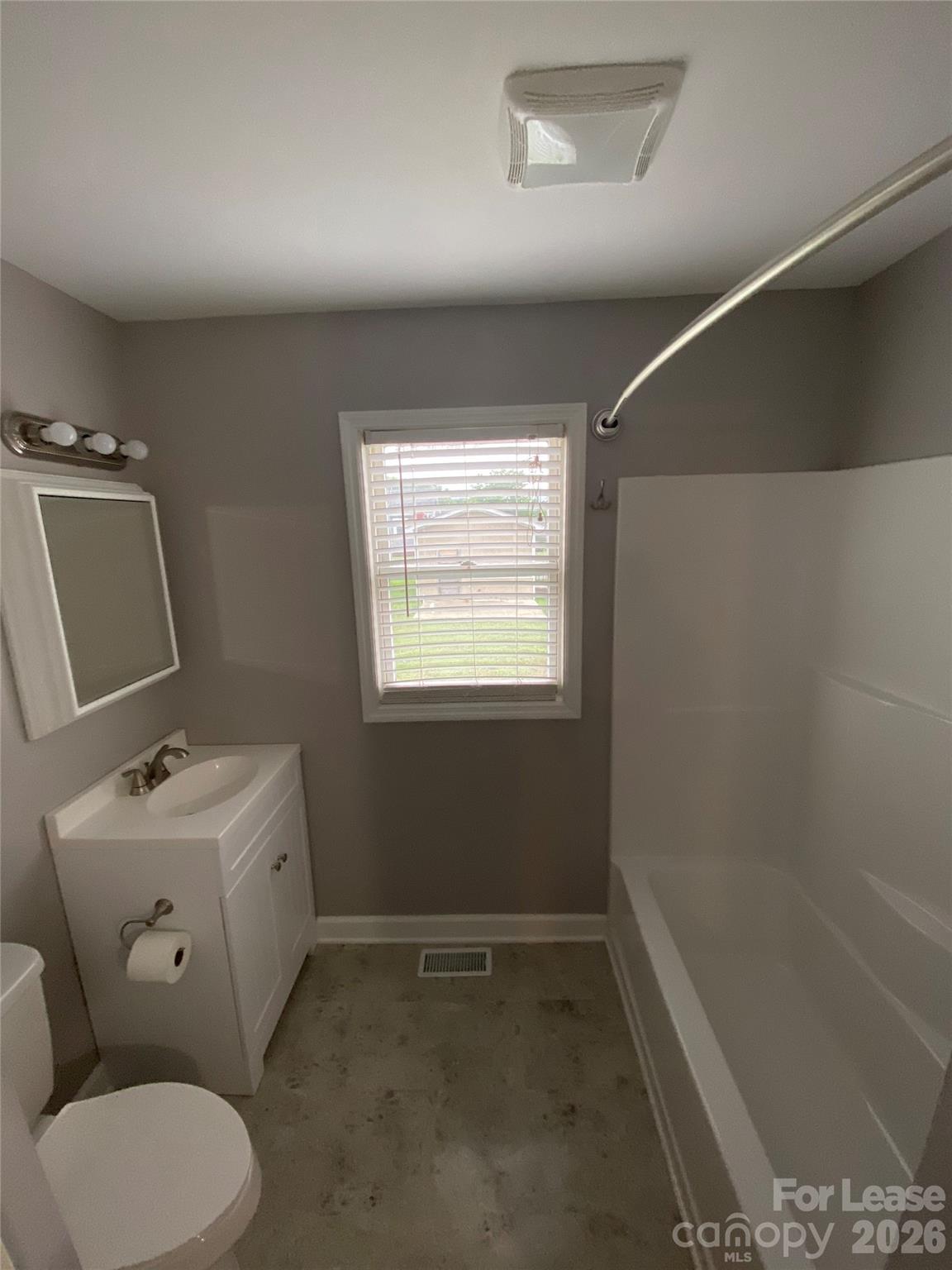 102 Springs Street Property Photo 6