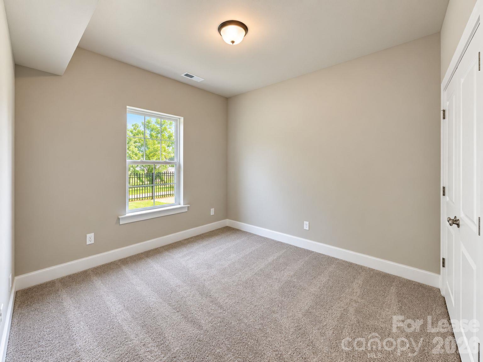 5014 Central Avenue Property Photo 7