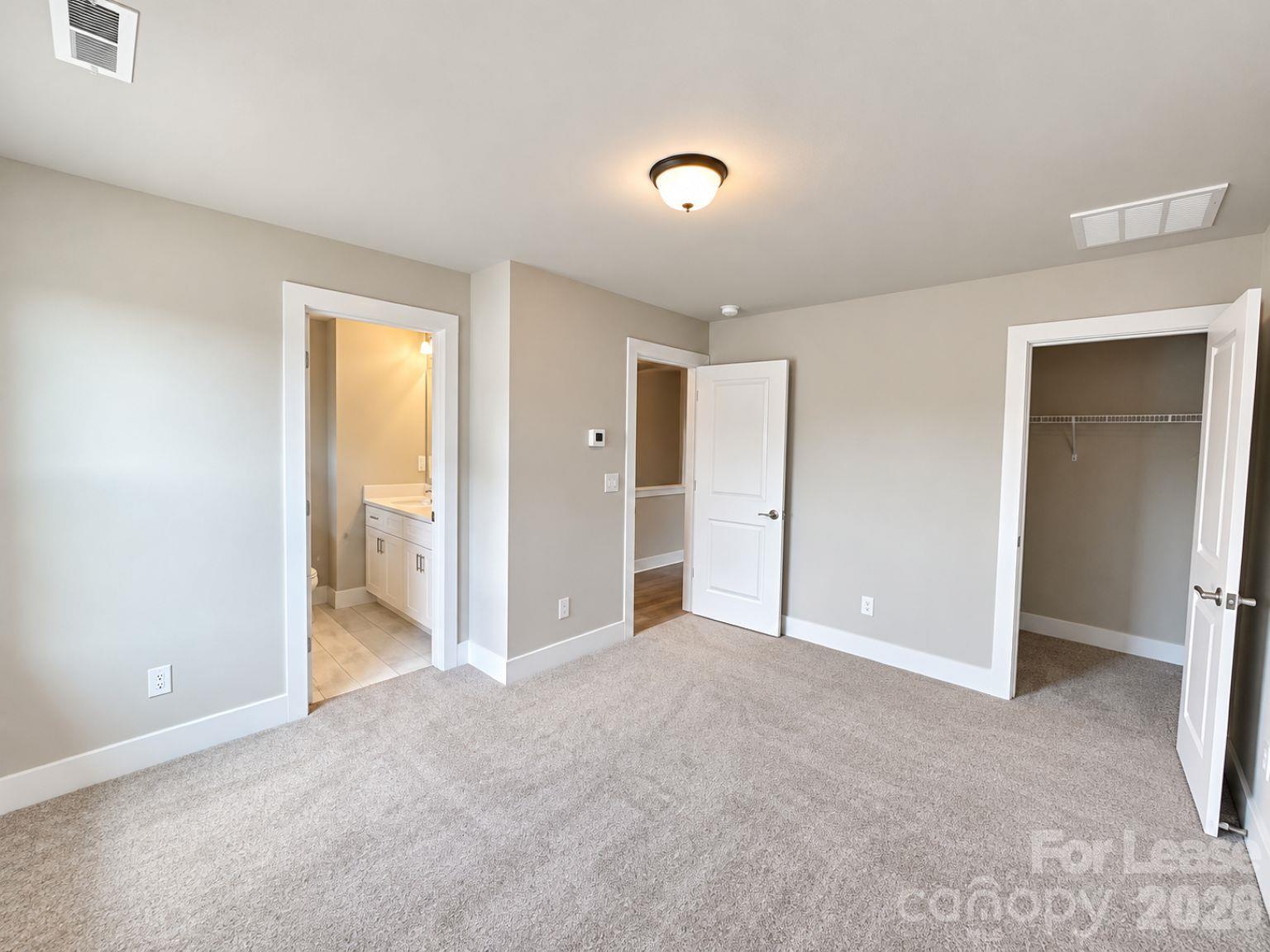 5014 Central Avenue Property Photo 9