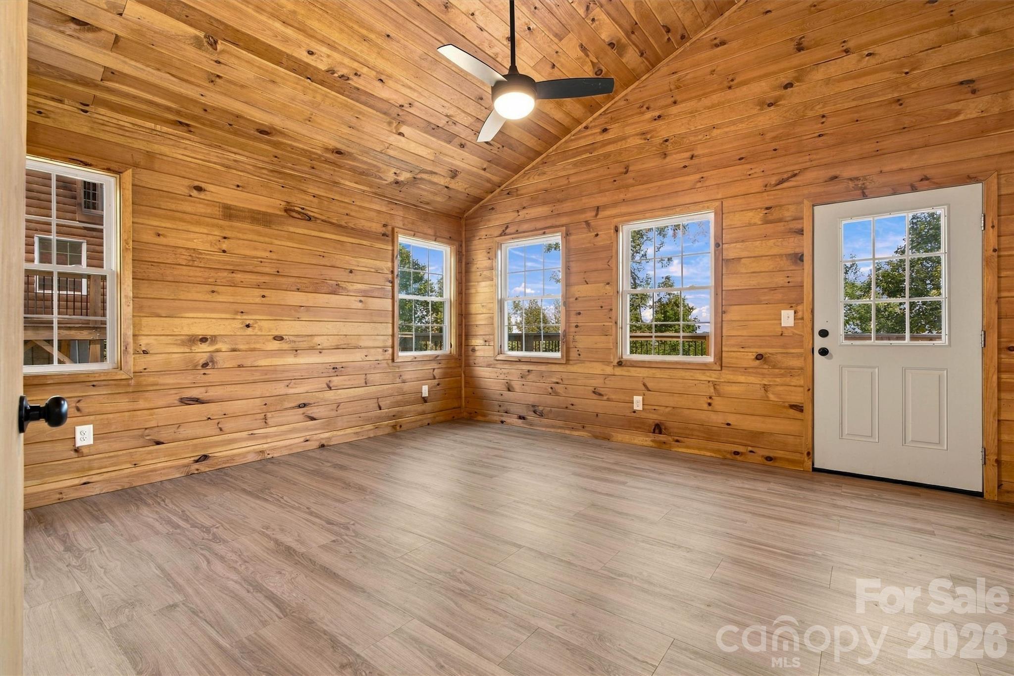 3530 Dogwood Lane Property Photo 15