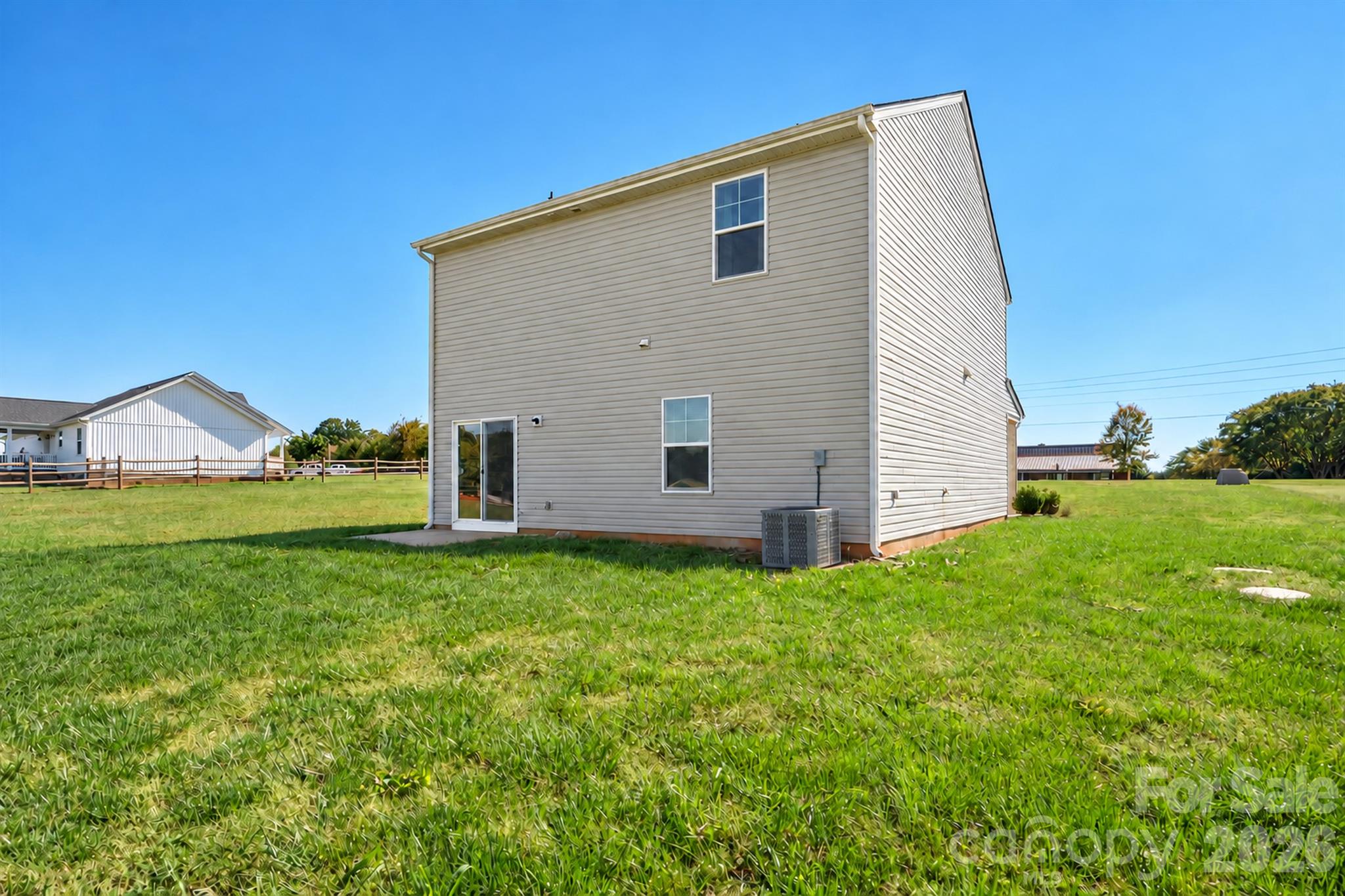 5017 Ritchie Road Property Photo 4
