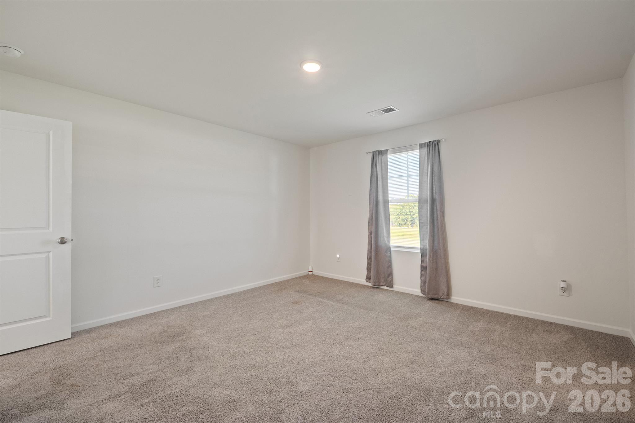 5017 Ritchie Road Property Photo 25