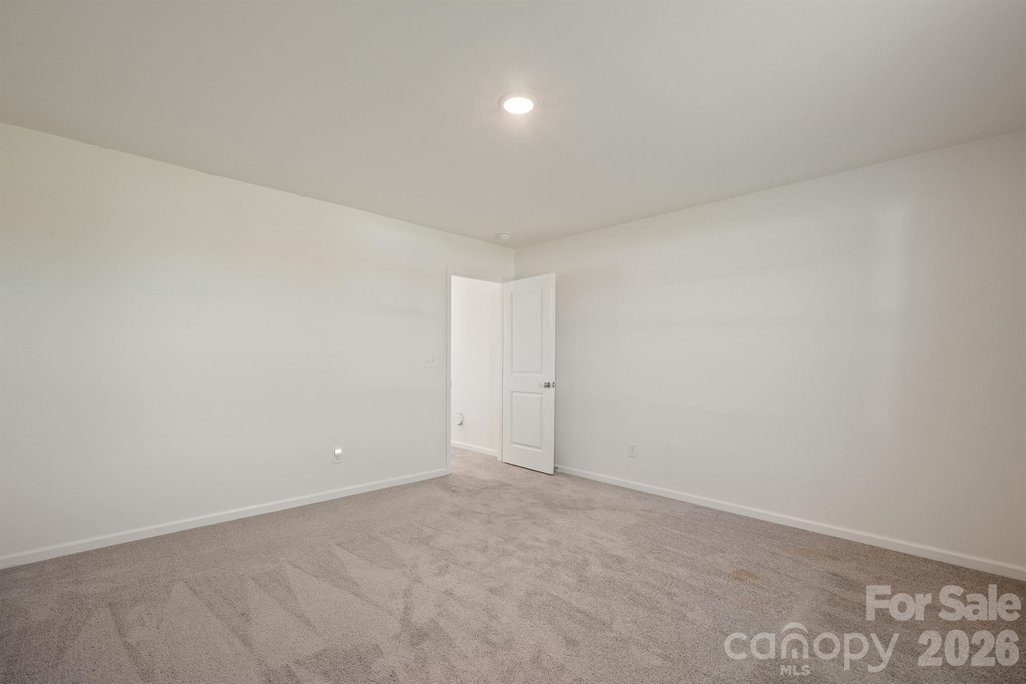 5017 Ritchie Road Property Photo 27
